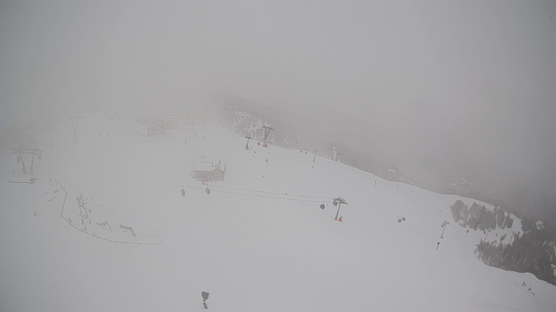 Cima estación de esquí Kronplatz | vista hacia Brunico