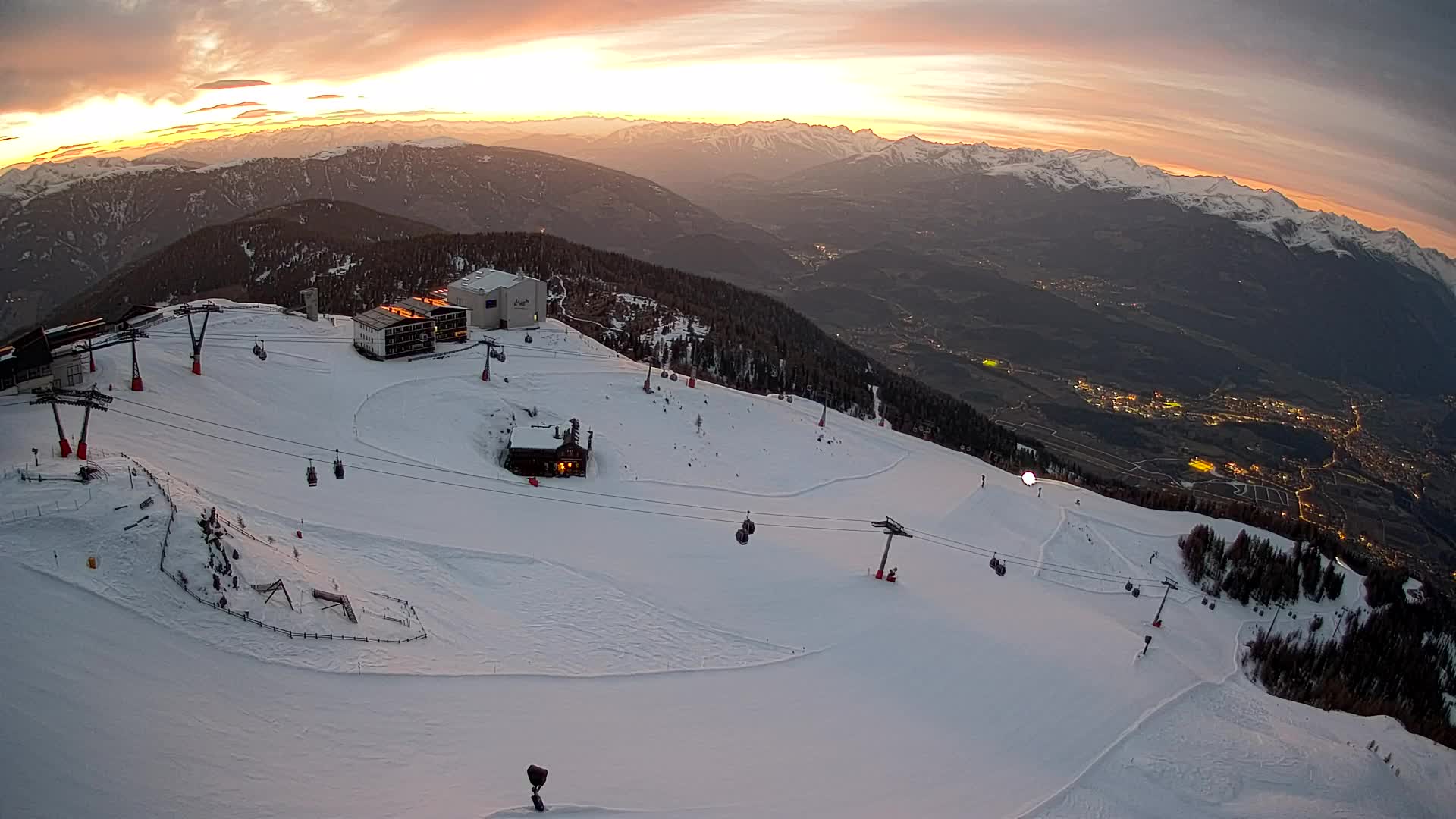 Kronplatz peak Ski resort | view to Bruneck