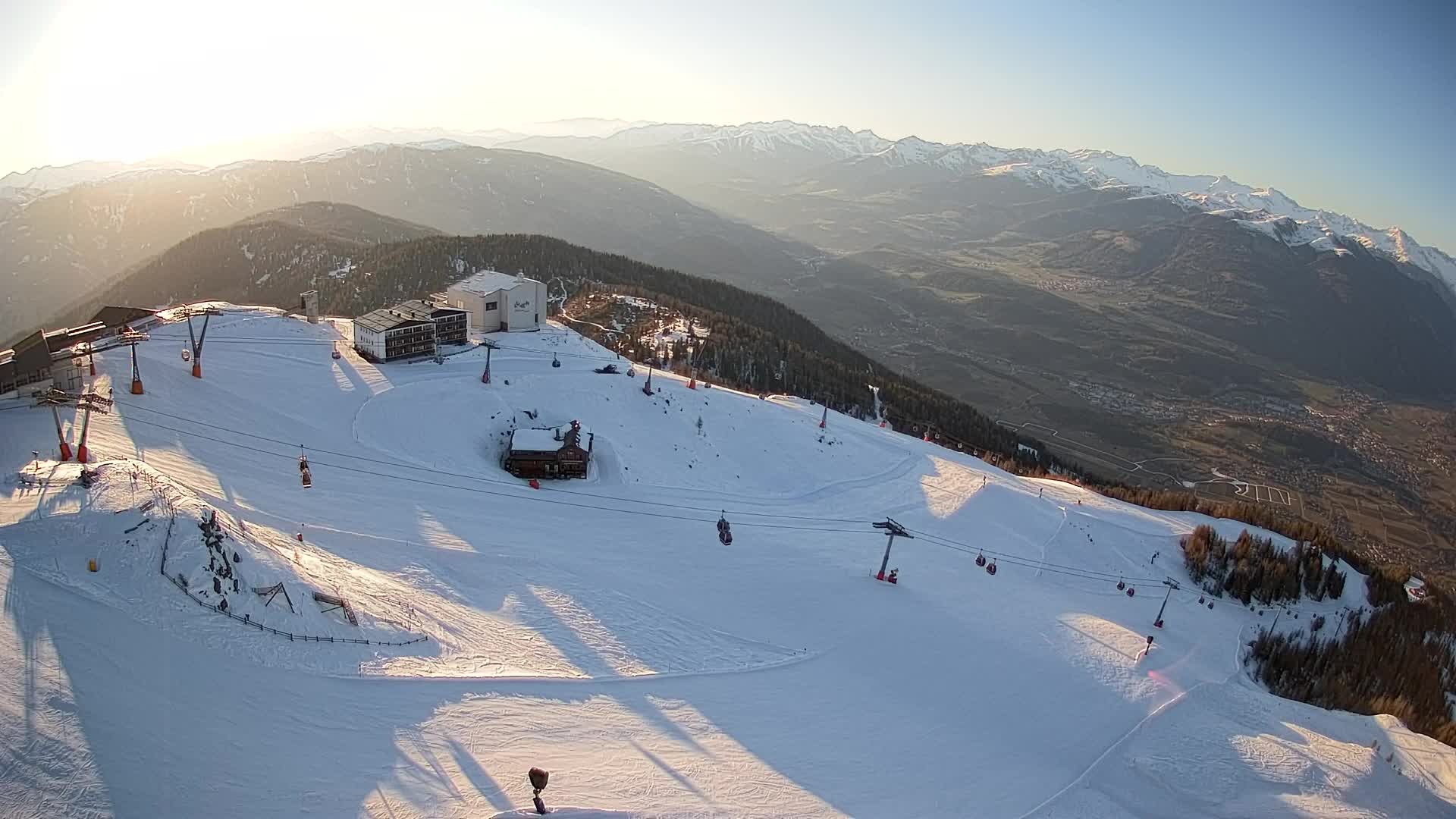 Stazione sciistica di Plan de Corones | vista su Brunico