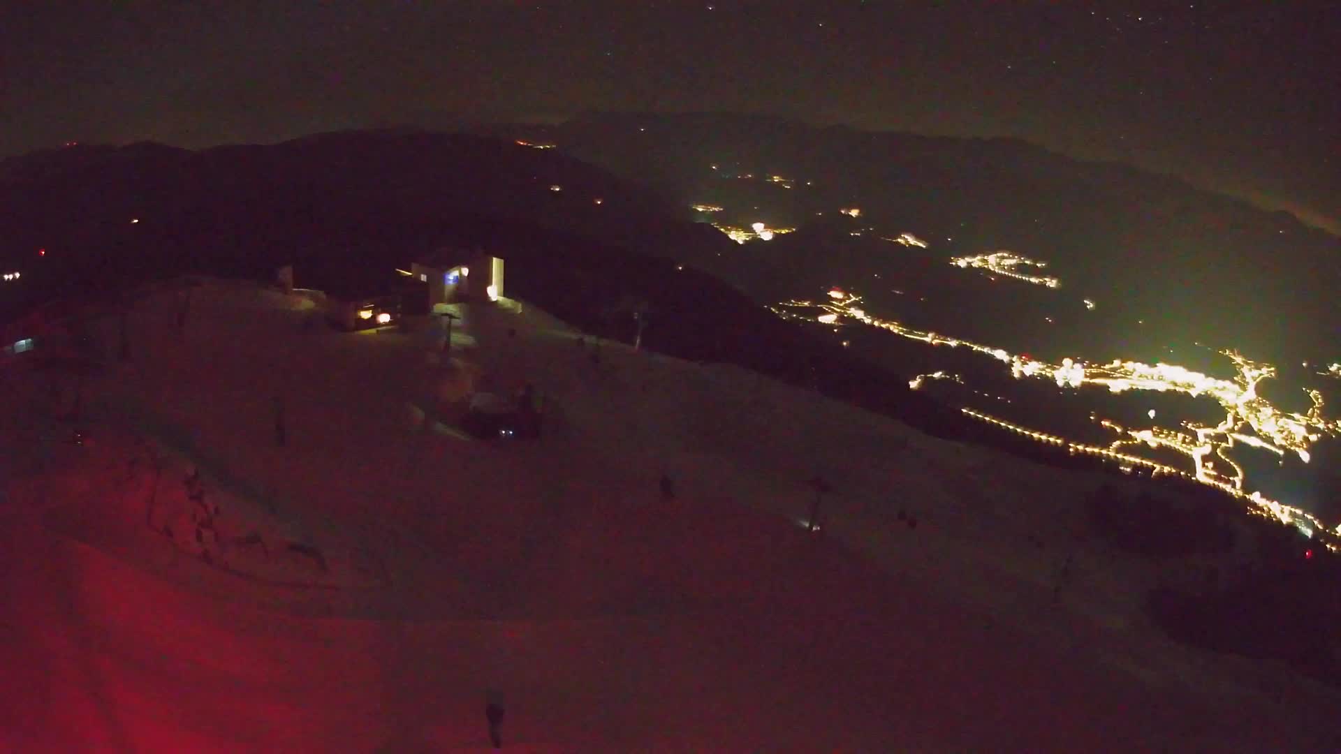 Kronplatz peak Ski resort | view to Bruneck