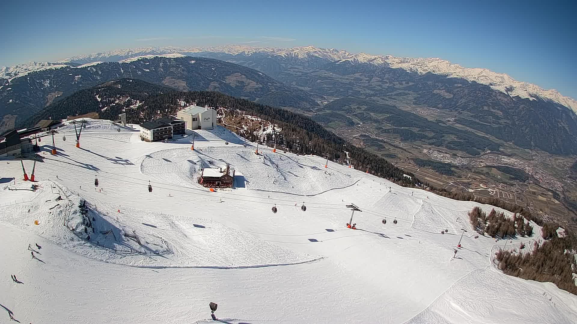 Station de ski Kronplatz sommet | vue sur Brunico