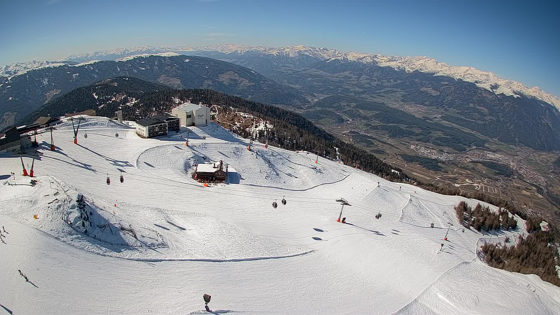 Kronplatz peak Ski resort | view to Bruneck