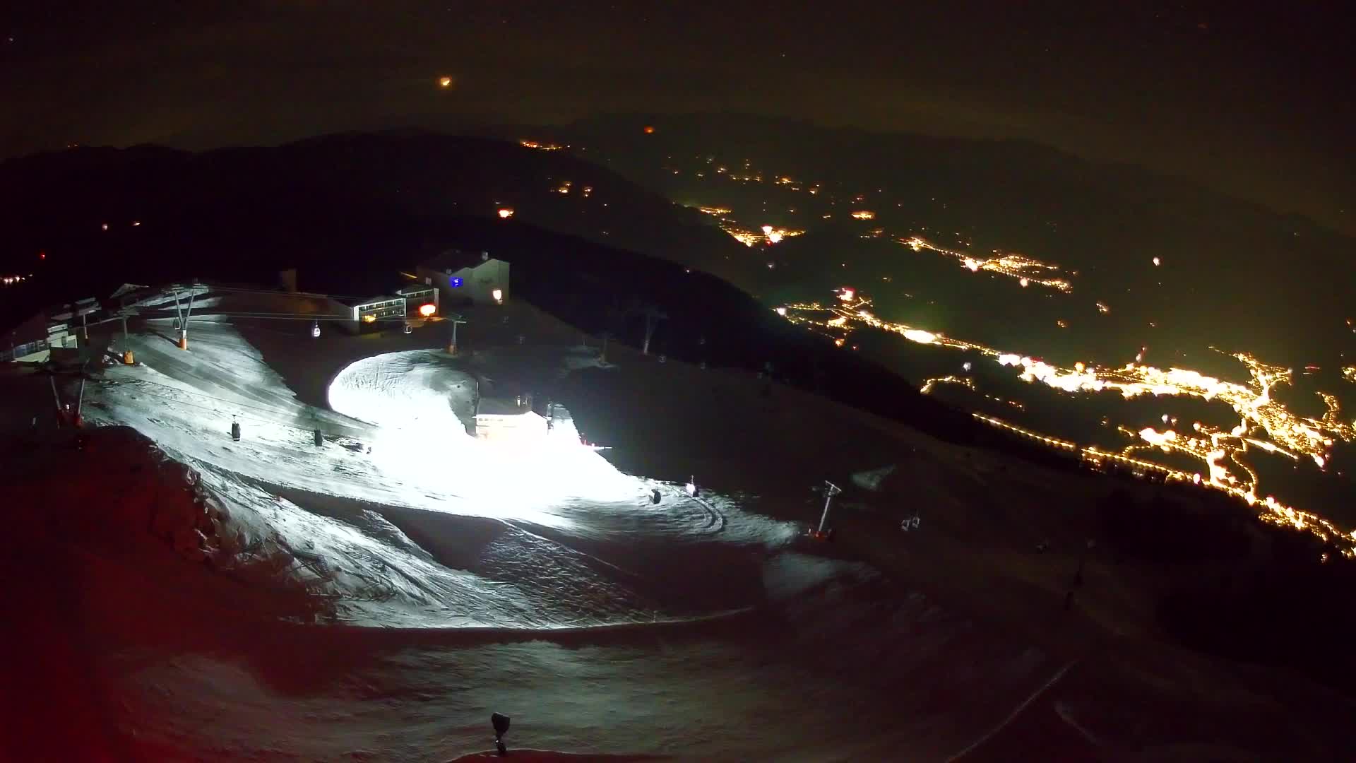 Kronplatz peak Ski resort | view to Bruneck