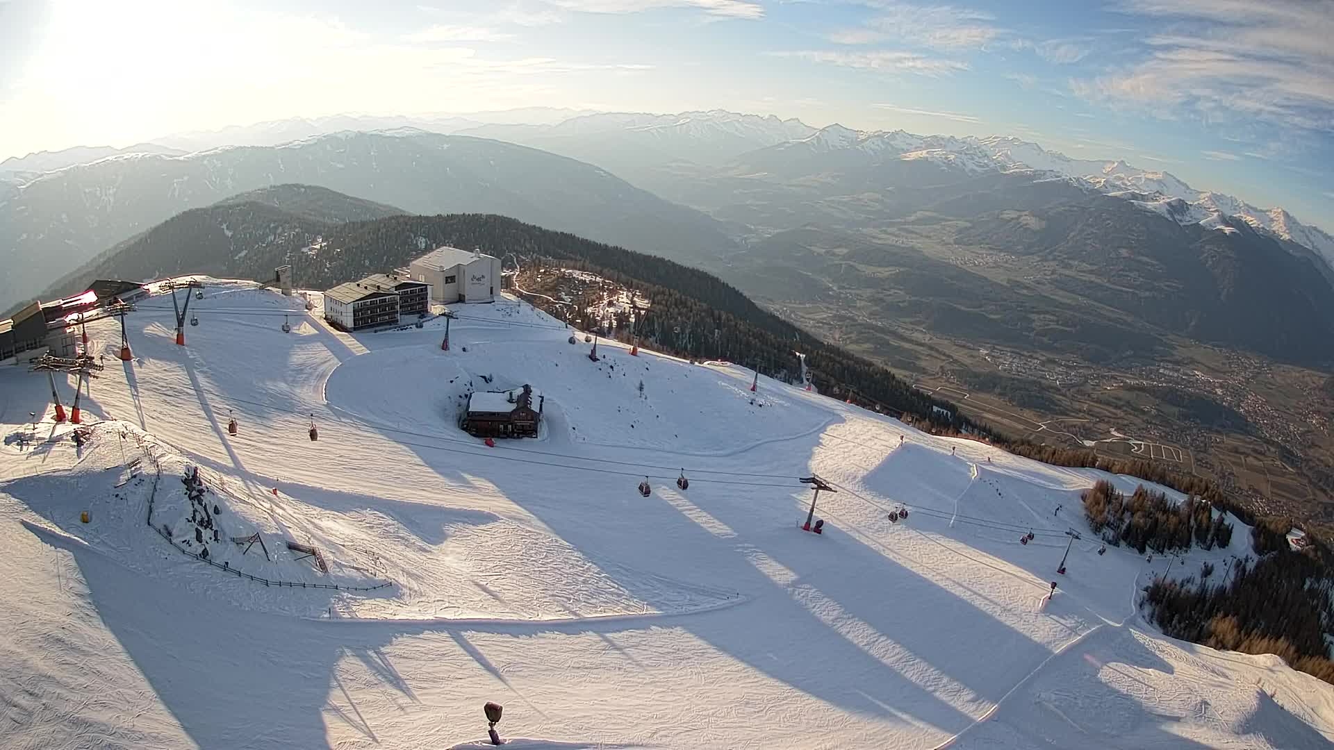 Station de ski Kronplatz sommet | vue sur Brunico
