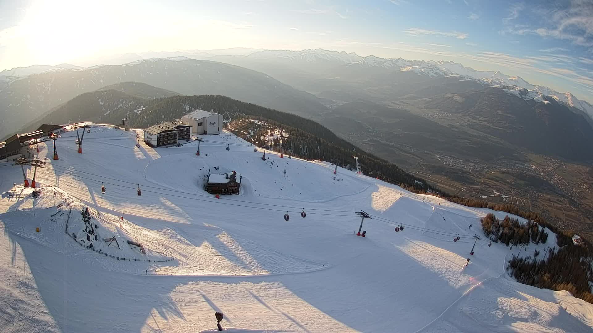 Station de ski Kronplatz sommet | vue sur Brunico