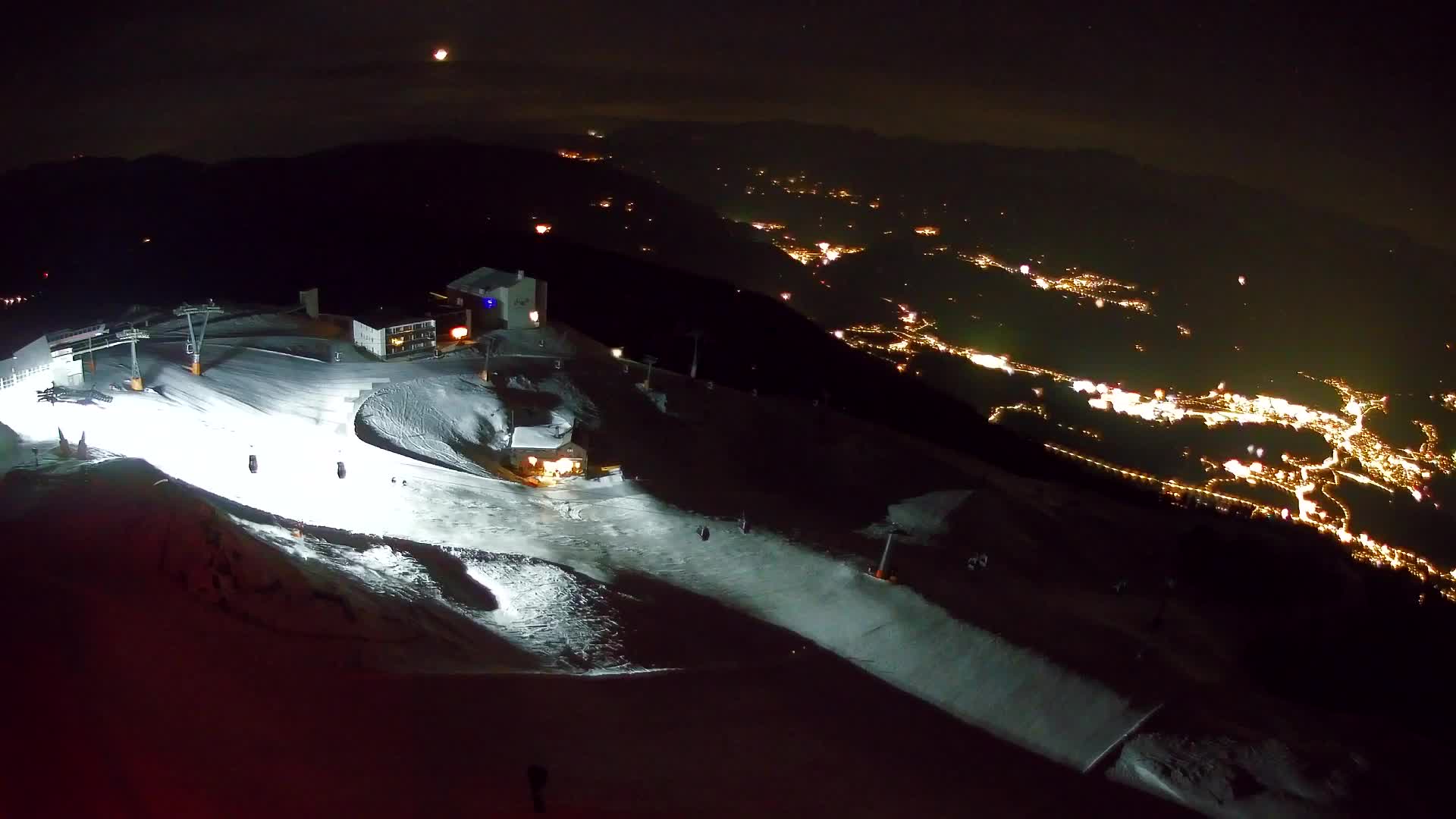 Skigebiet Kronplatz Gipfel | Blick auf Bruneck