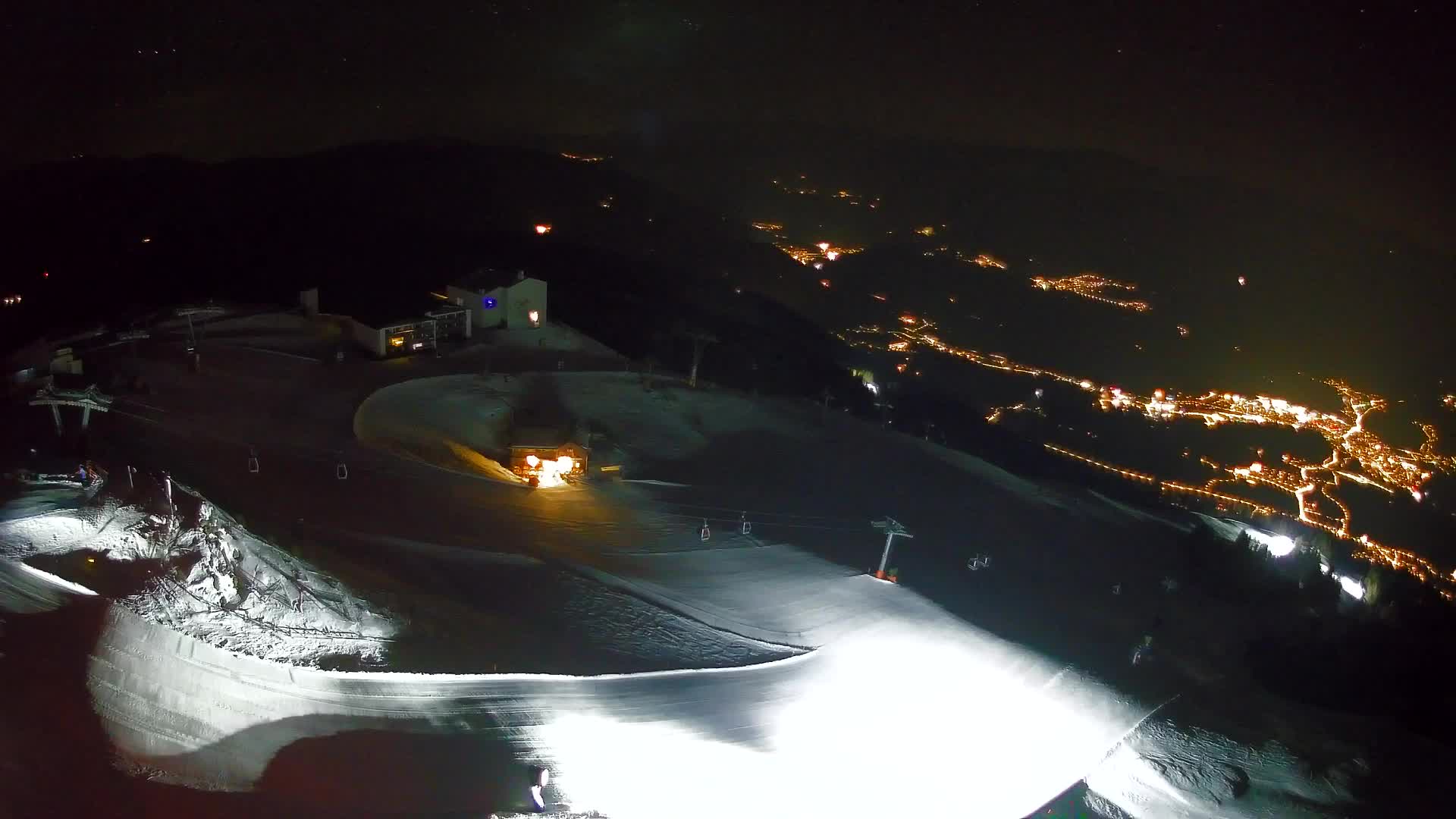 Kronplatz peak Ski resort | view to Bruneck