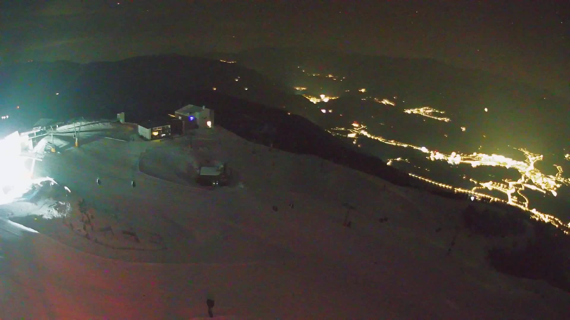 Kronplatz peak Ski resort | view to Bruneck
