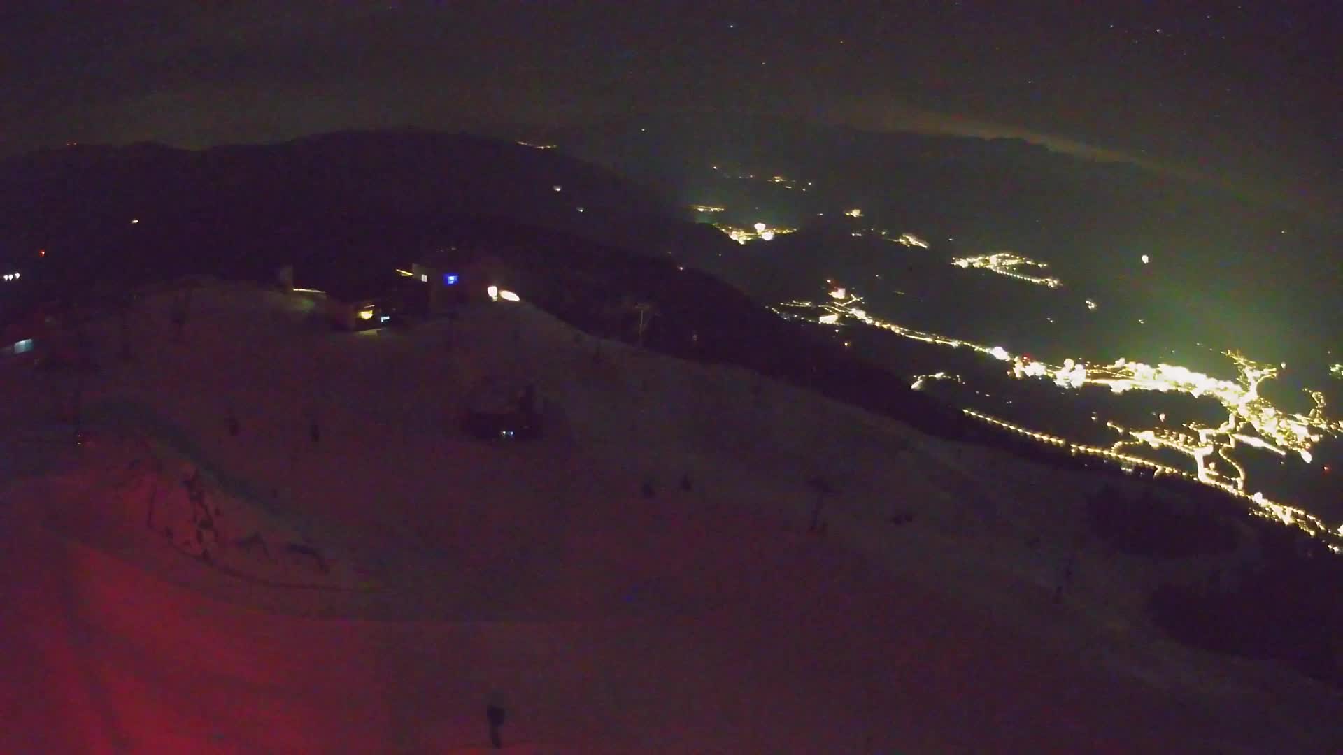 Kronplatz peak Ski resort | view to Bruneck