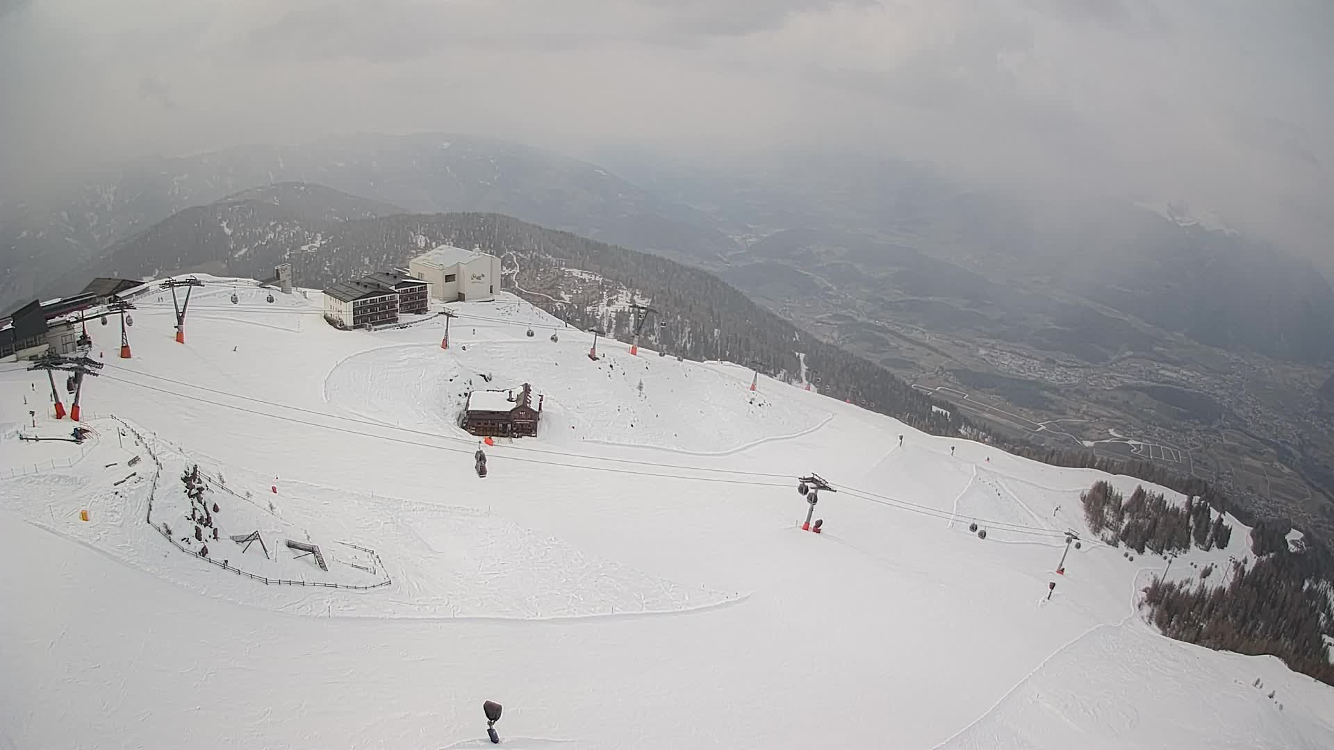 Smučišče Kronplatz – vrh | pogled na Bruneck