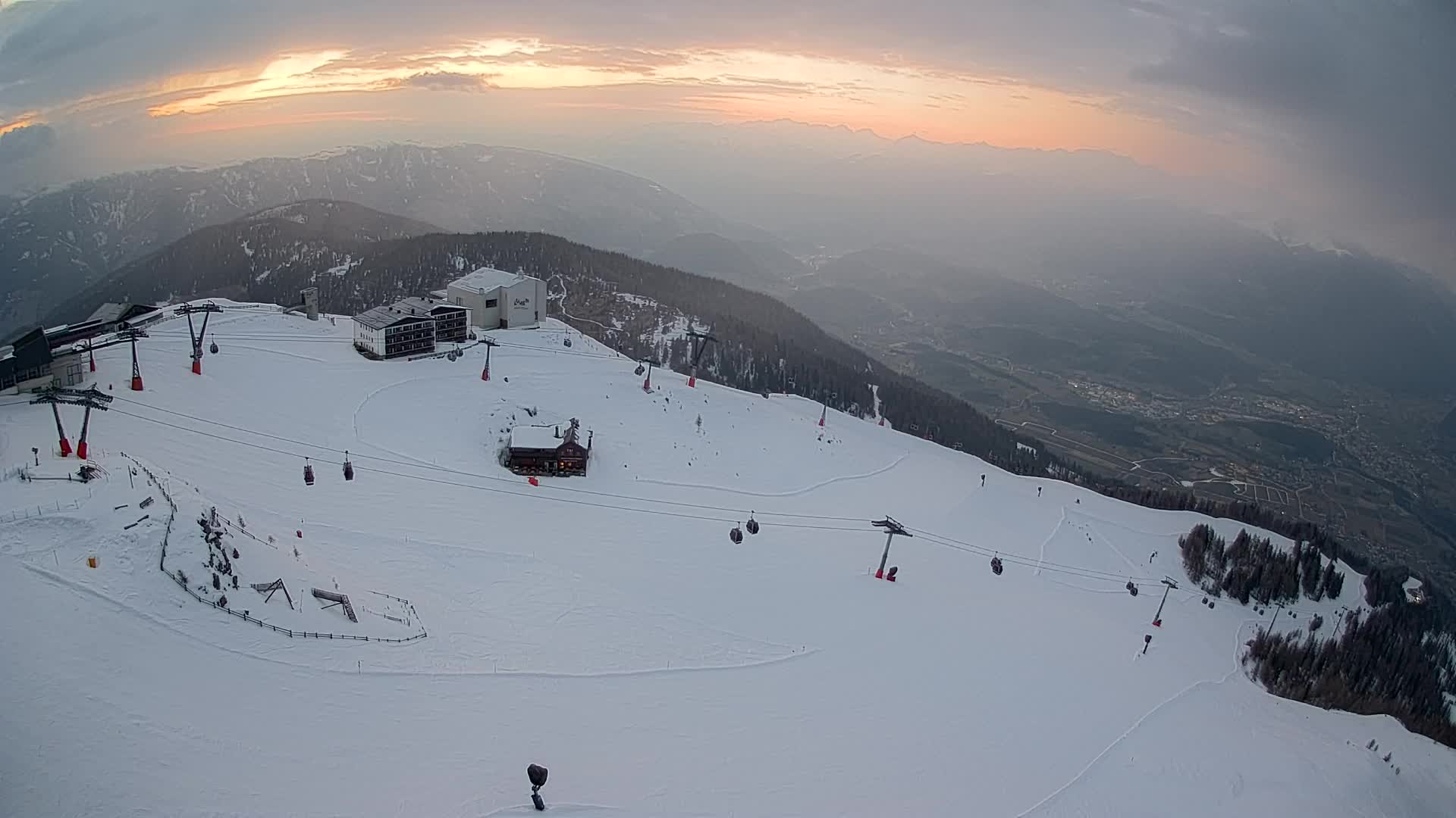 Skijalište Kronplatz – vrh | pogled na Bruneck