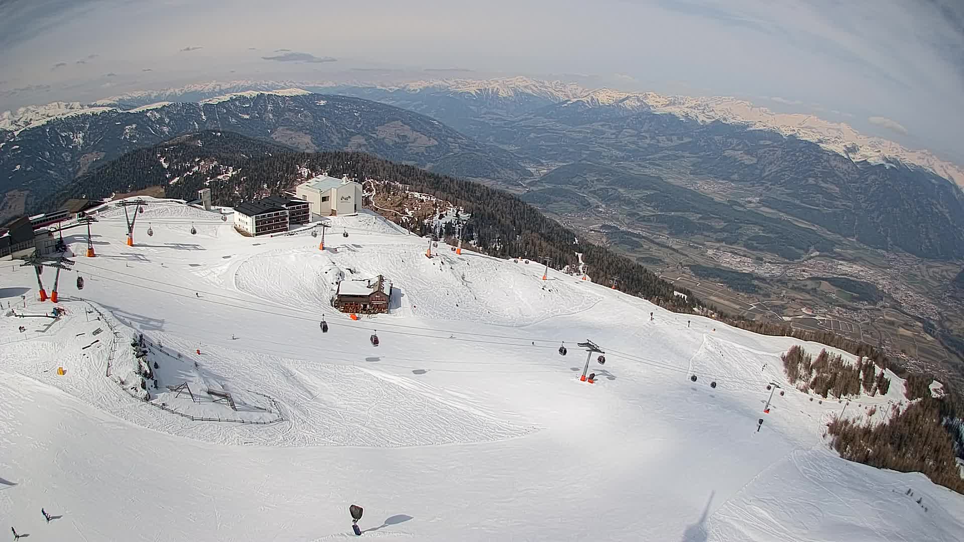 Smučišče Kronplatz – vrh | pogled na Bruneck