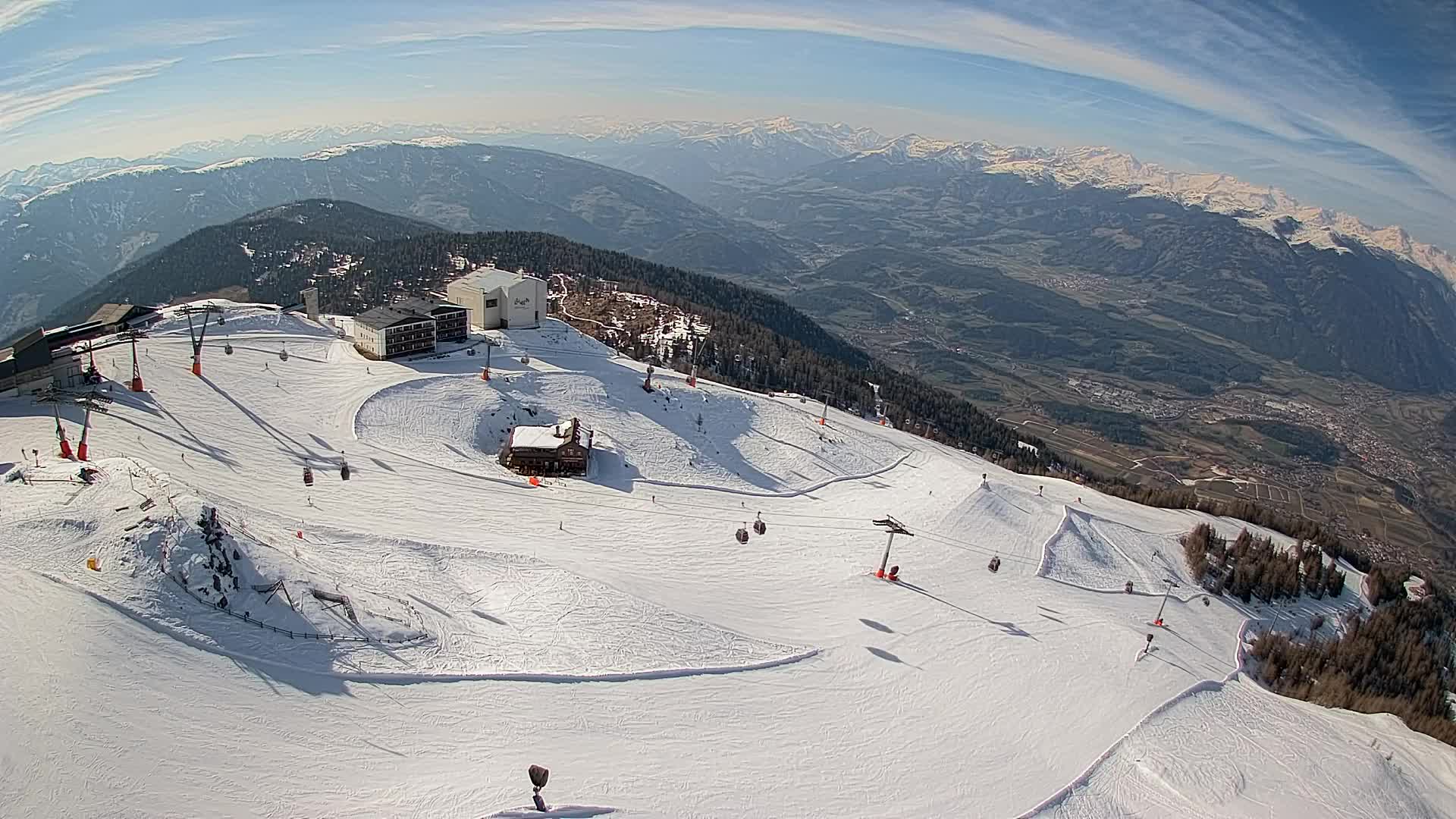 Smučišče Kronplatz – vrh | pogled na Bruneck