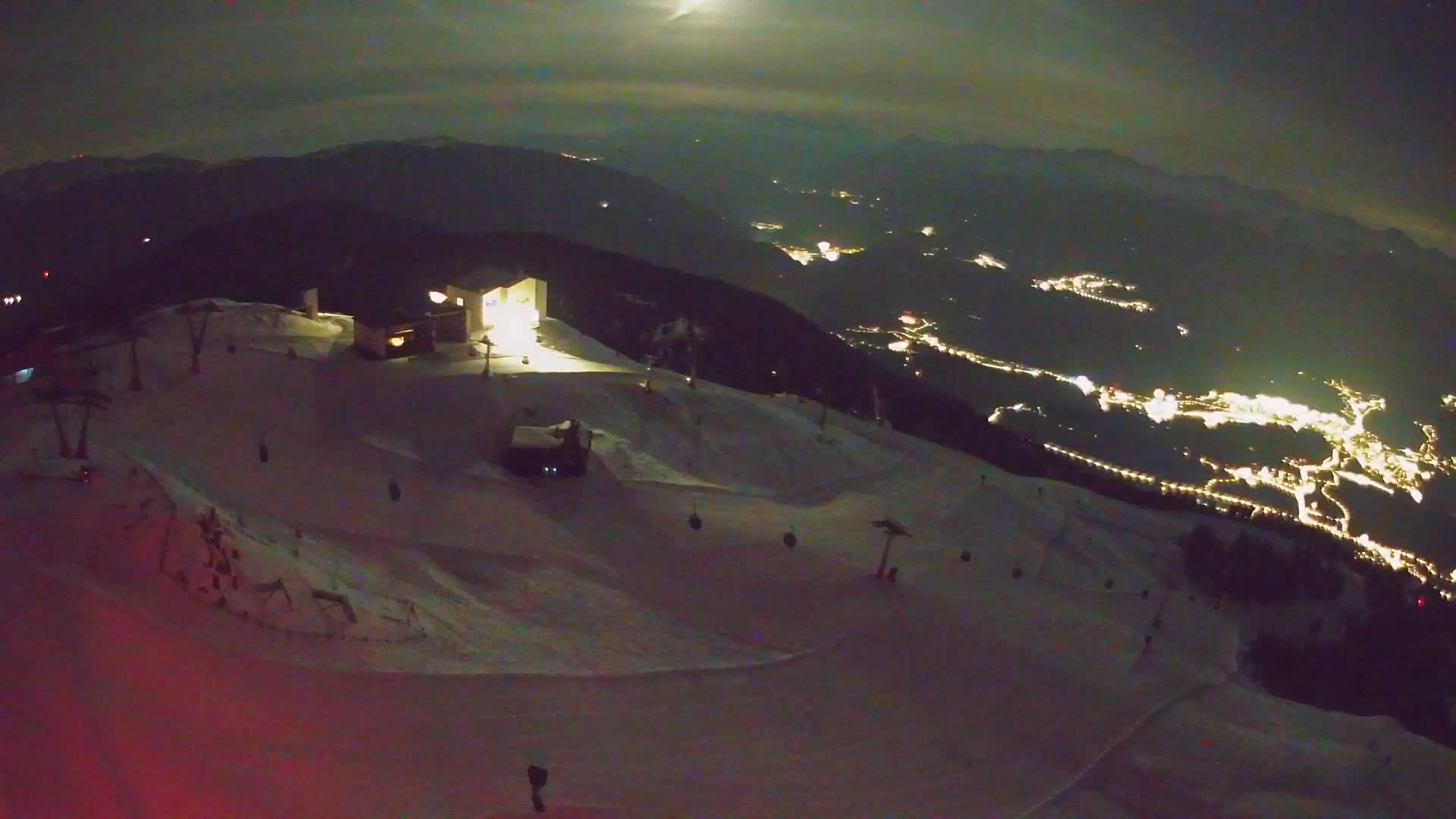 Stazione sciistica di Plan de Corones | vista su Brunico