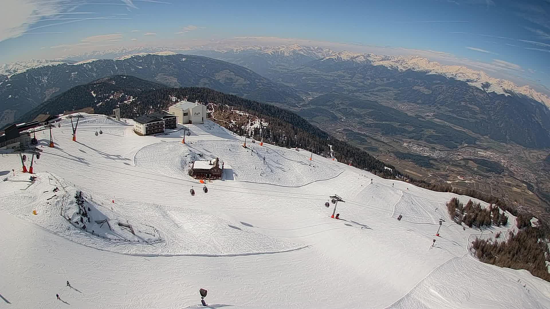 Smučišče Kronplatz – vrh | pogled na Bruneck
