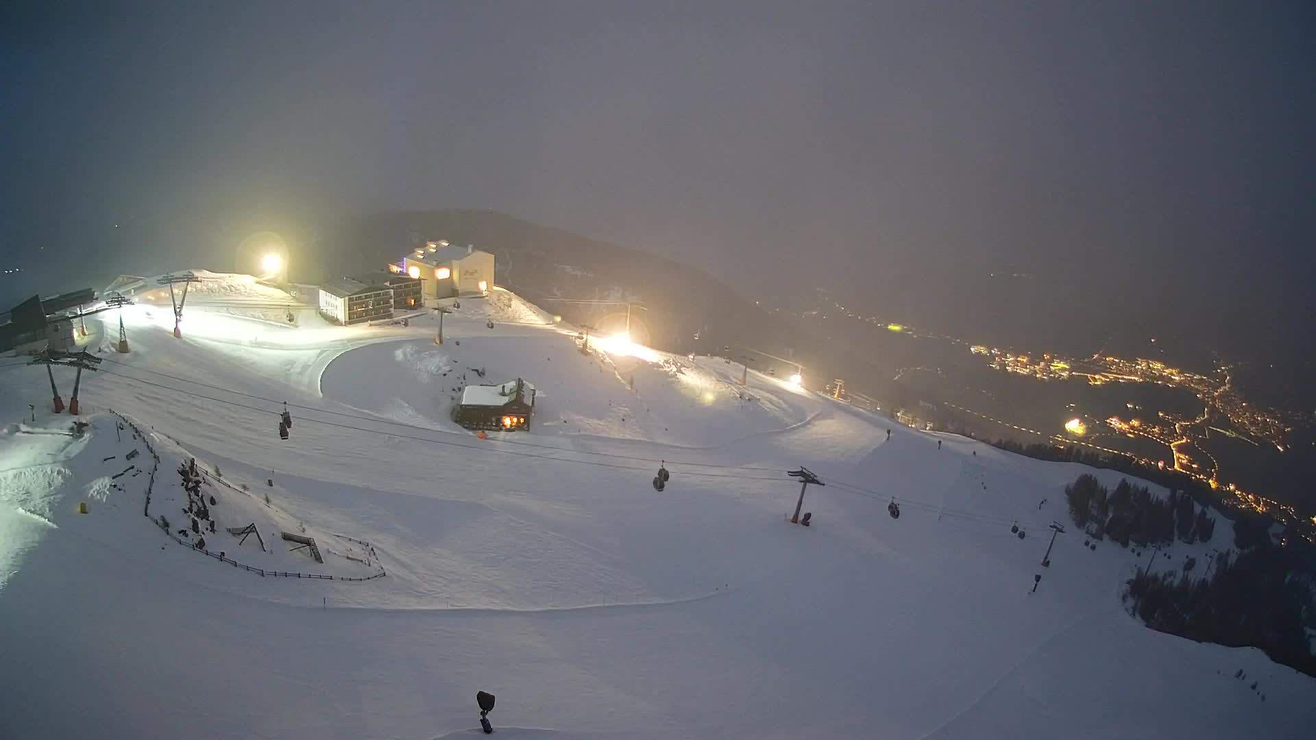Skigebiet Kronplatz Gipfel | Blick auf Bruneck