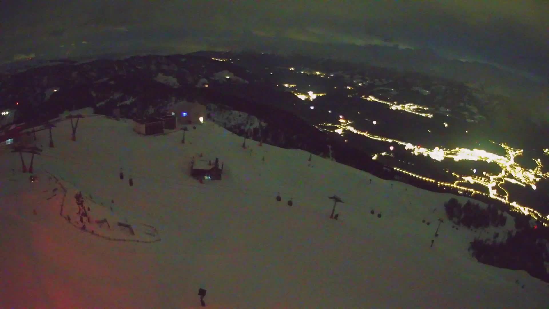 Kronplatz peak Ski resort | view to Bruneck