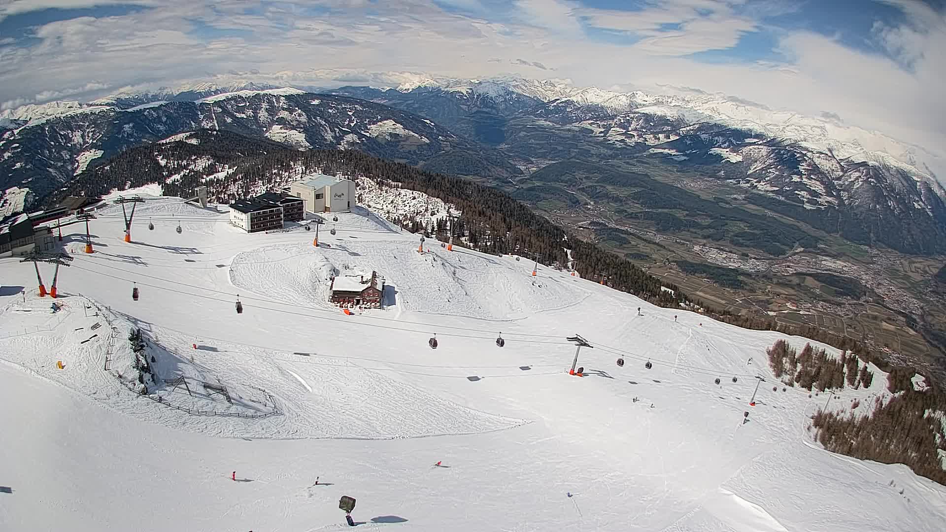 Station de ski Kronplatz sommet | vue sur Brunico