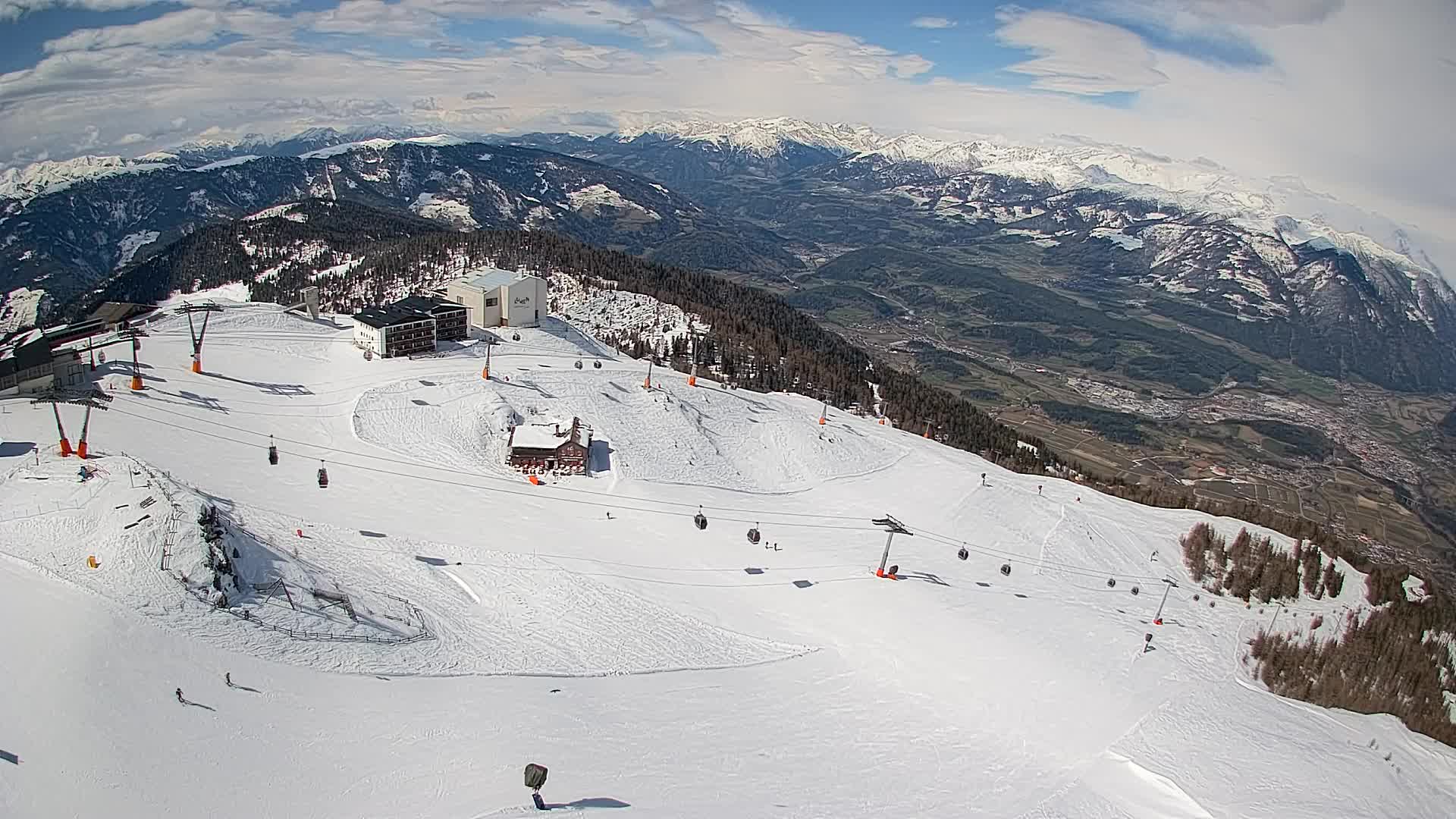 Station de ski Kronplatz sommet | vue sur Brunico