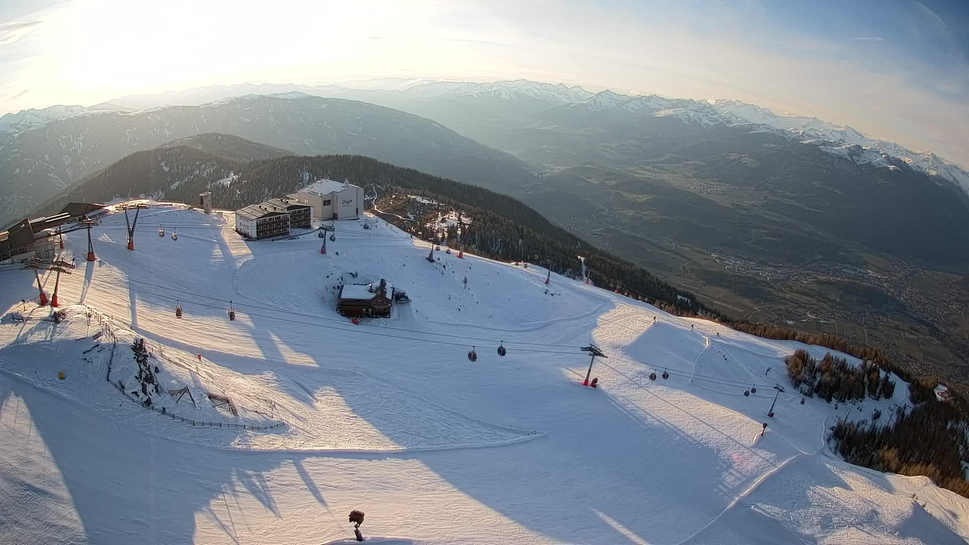 Stazione sciistica di Plan de Corones | vista su Brunico