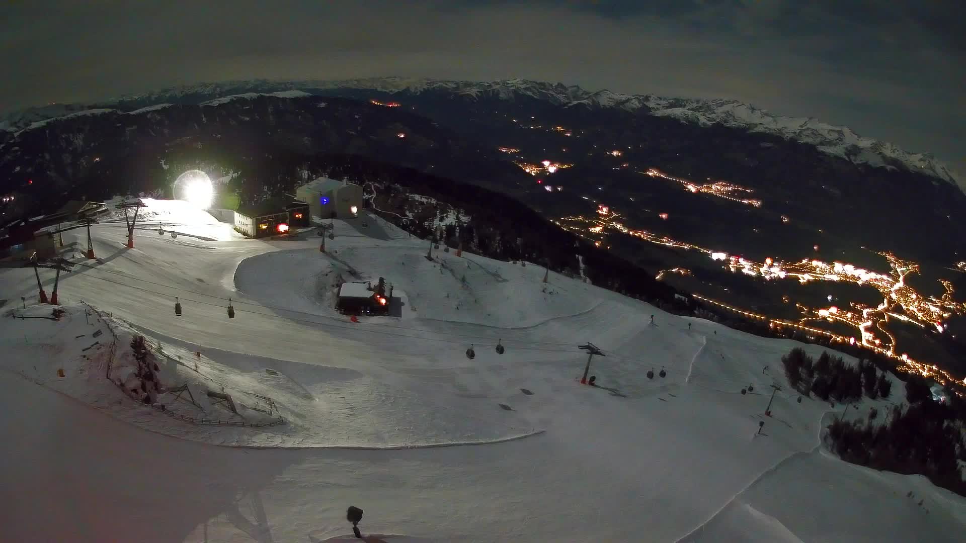 Skigebiet Kronplatz Gipfel | Blick auf Bruneck
