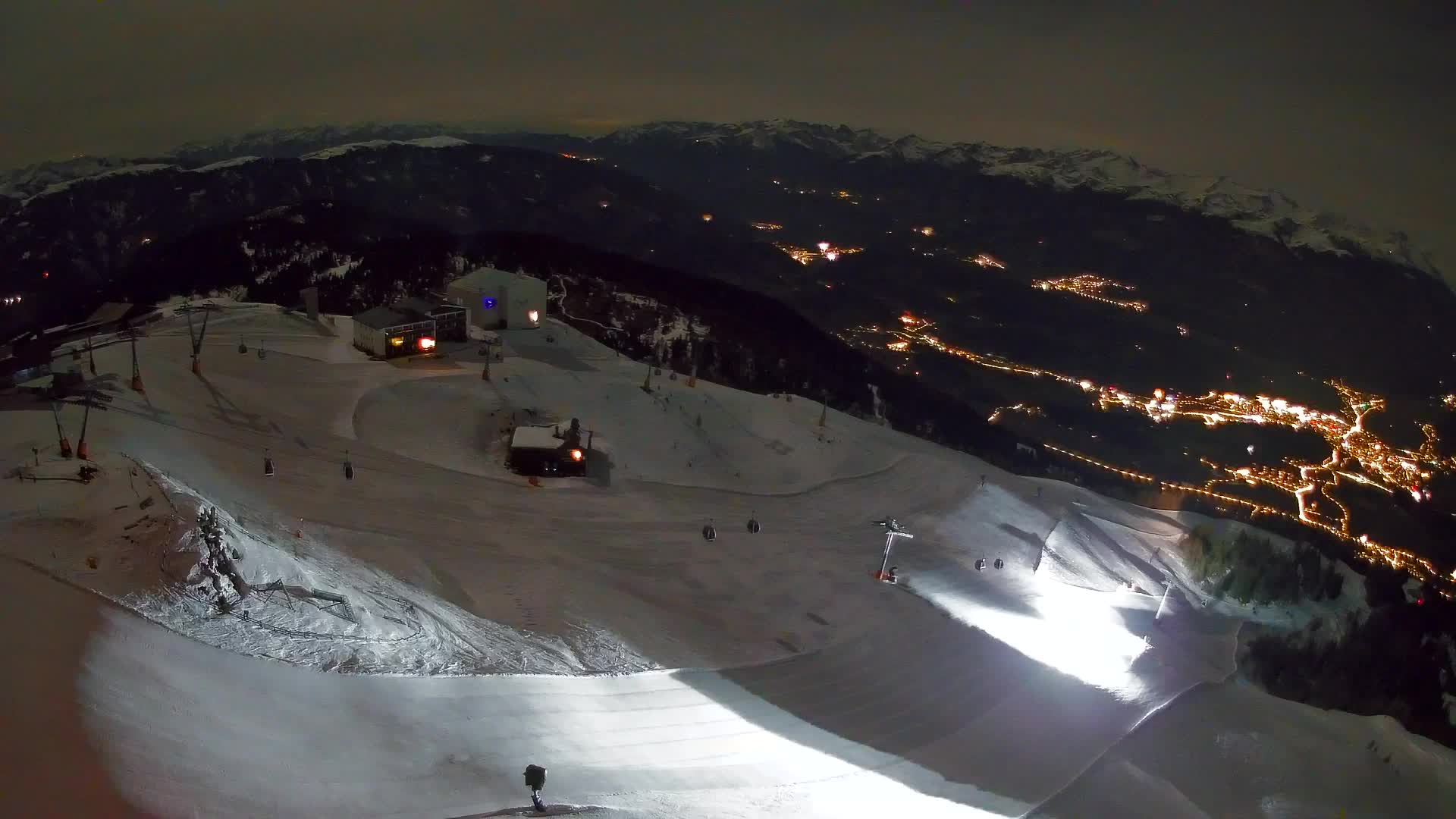Kronplatz peak Ski resort | view to Bruneck
