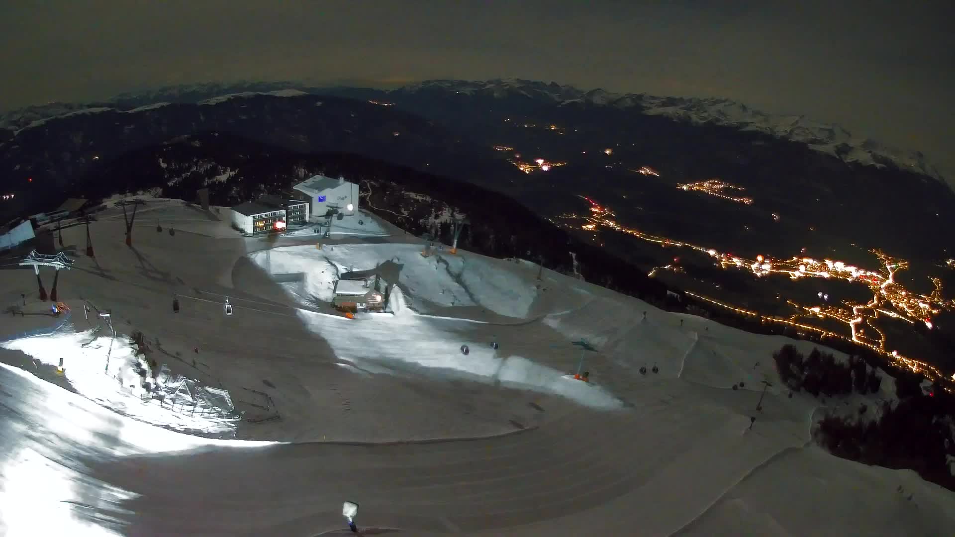 Station de ski Kronplatz sommet | vue sur Brunico