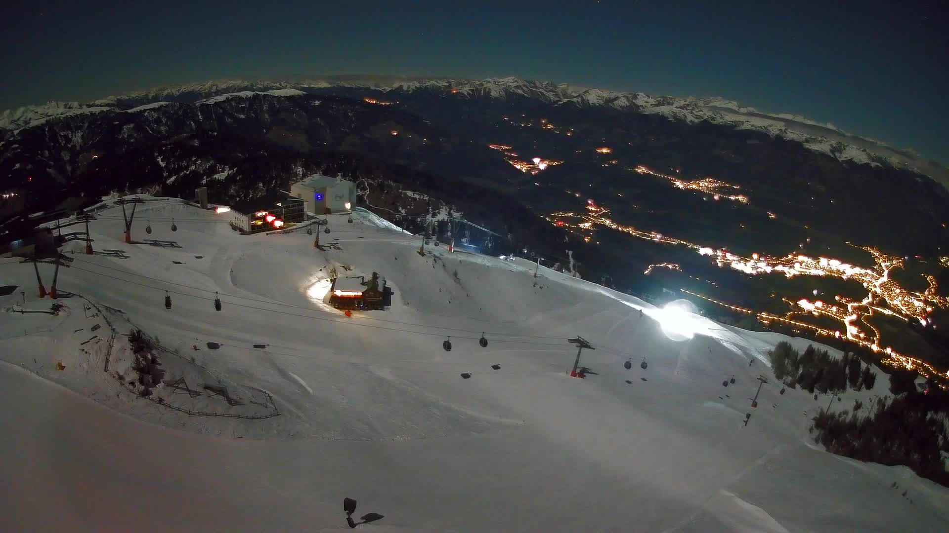 Skigebiet Kronplatz Gipfel | Blick auf Bruneck