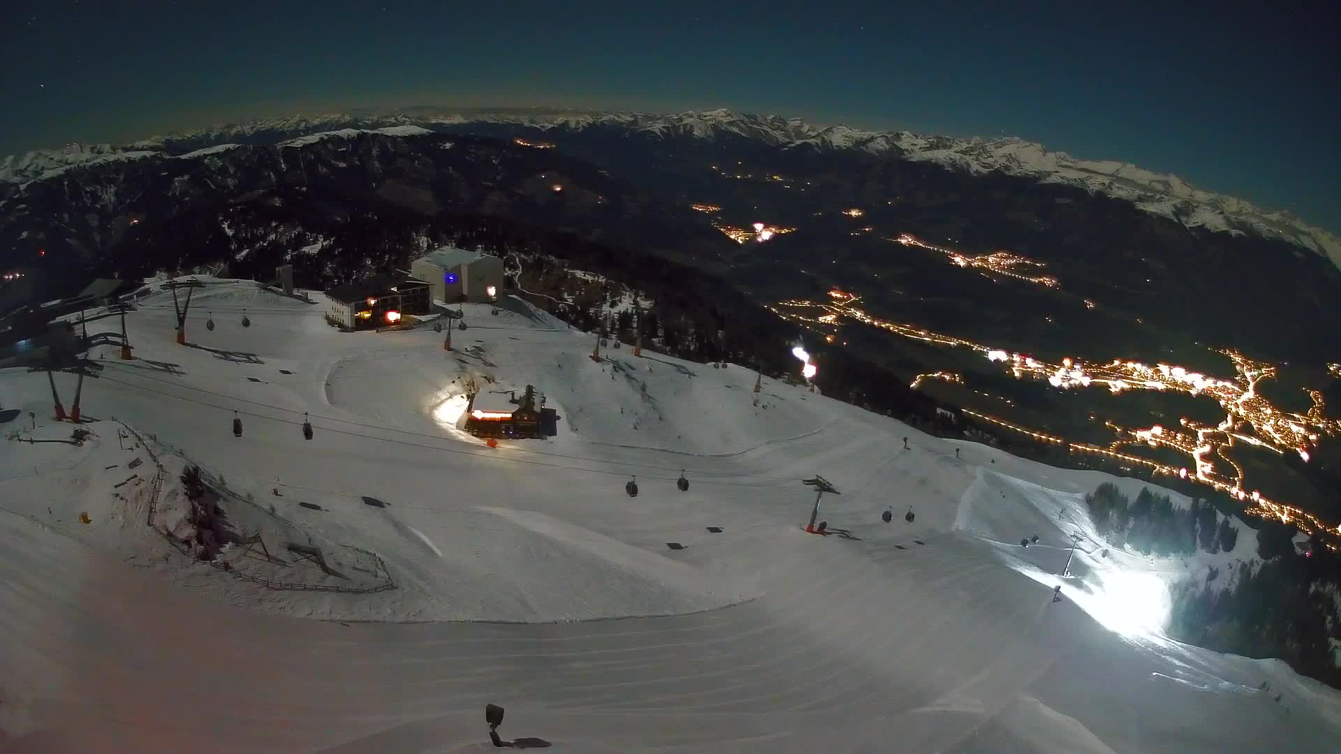 Skigebiet Kronplatz Gipfel | Blick auf Bruneck