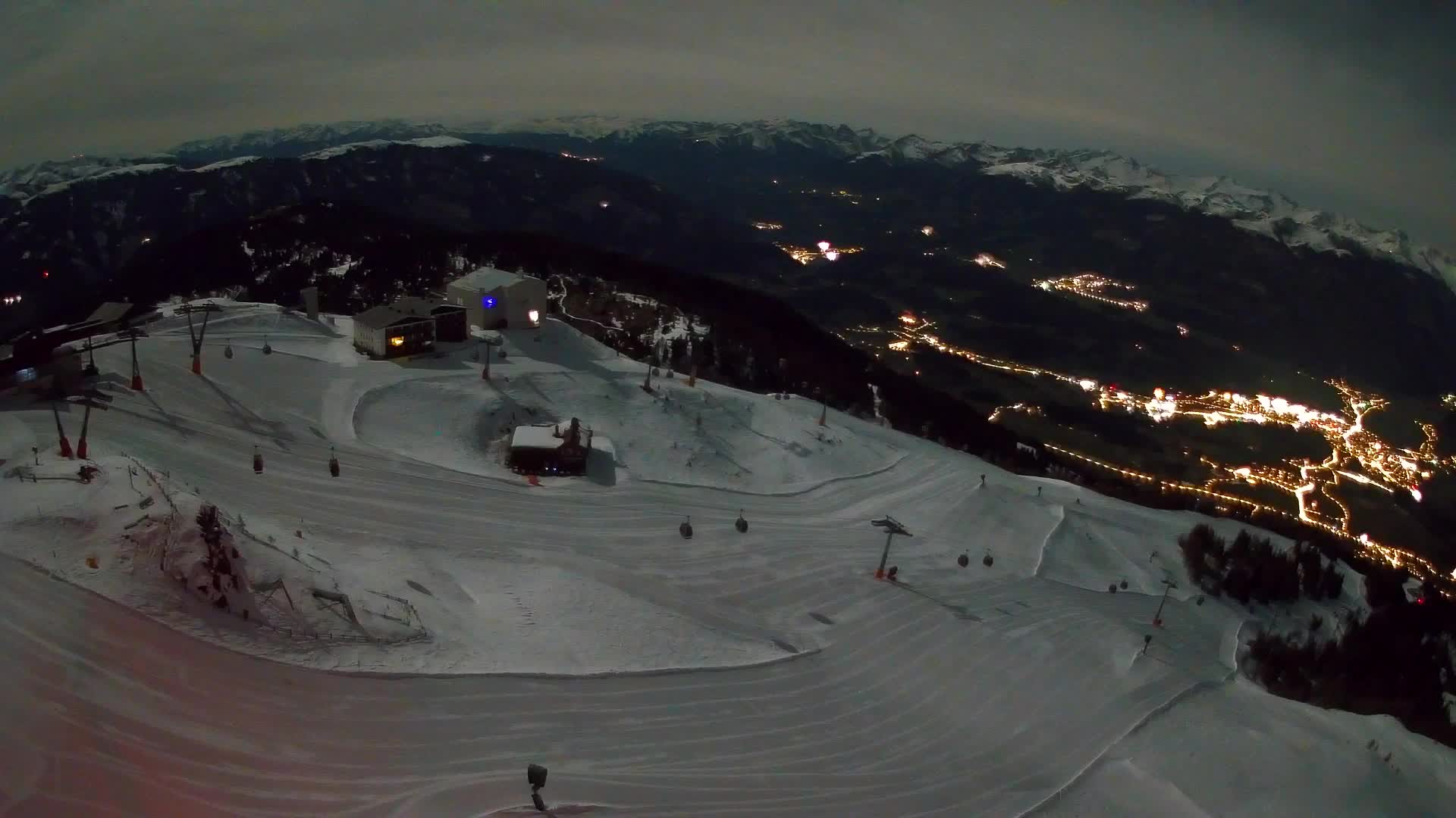 Smučišče Kronplatz – vrh | pogled na Bruneck