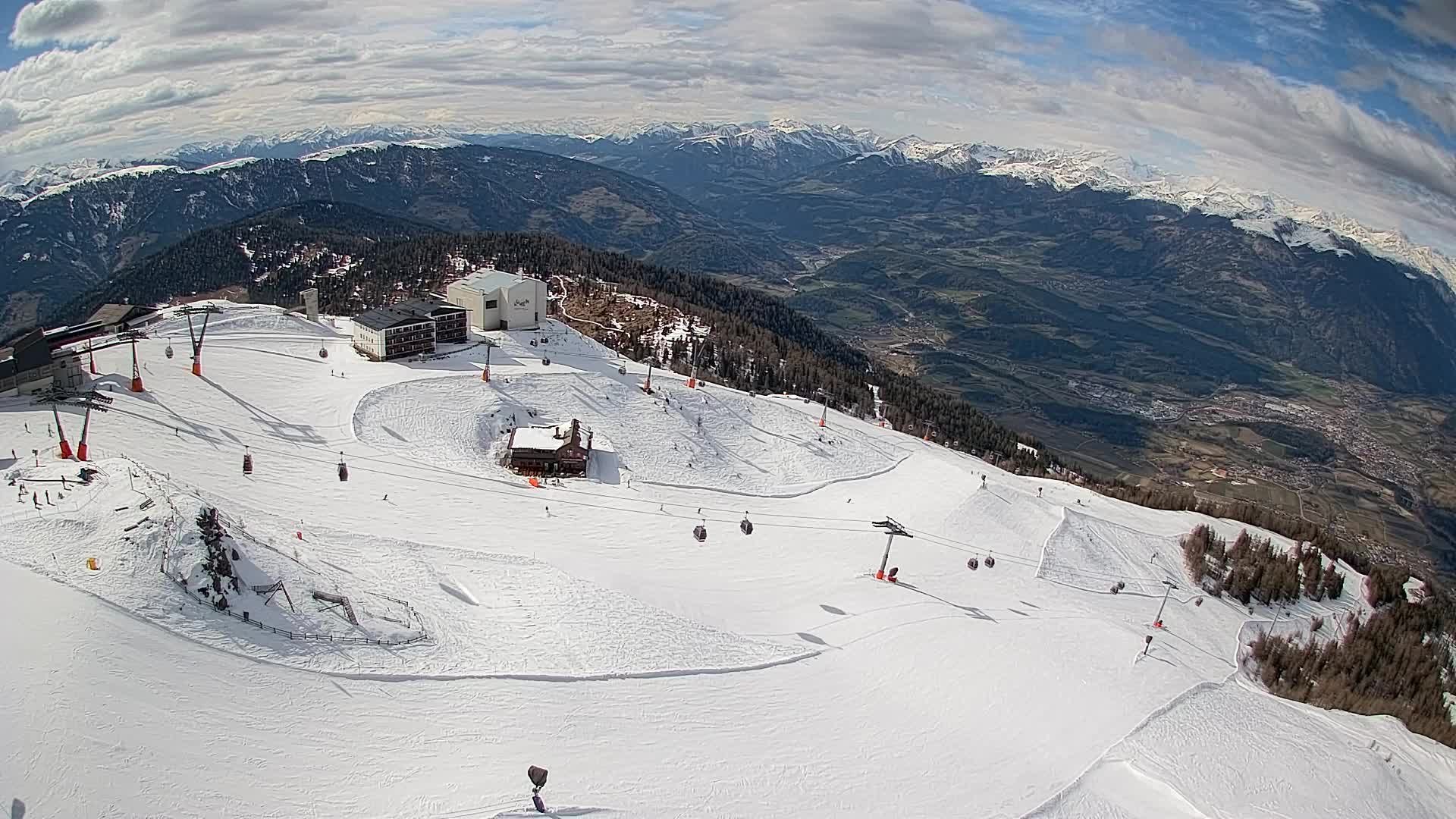 Kronplatz peak Ski resort | view to Bruneck