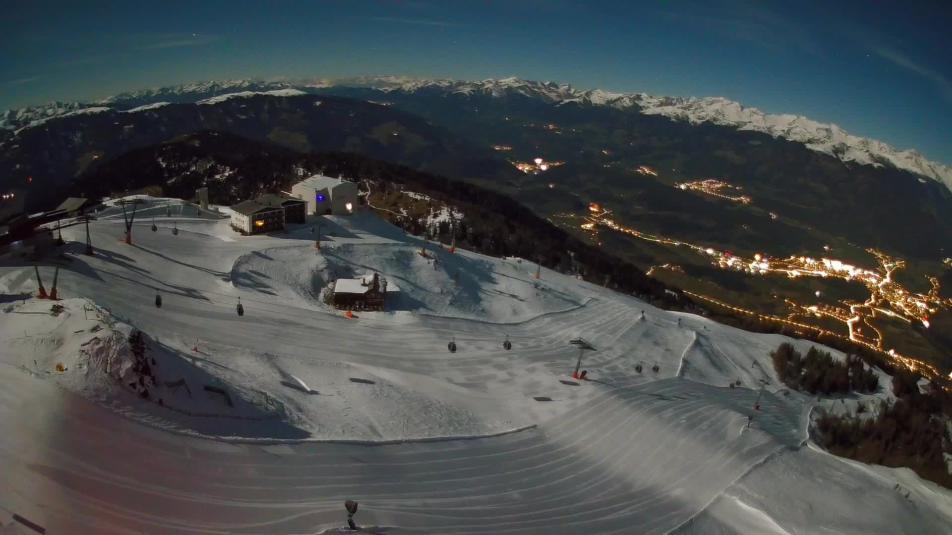 Kronplatz peak Ski resort | view to Bruneck