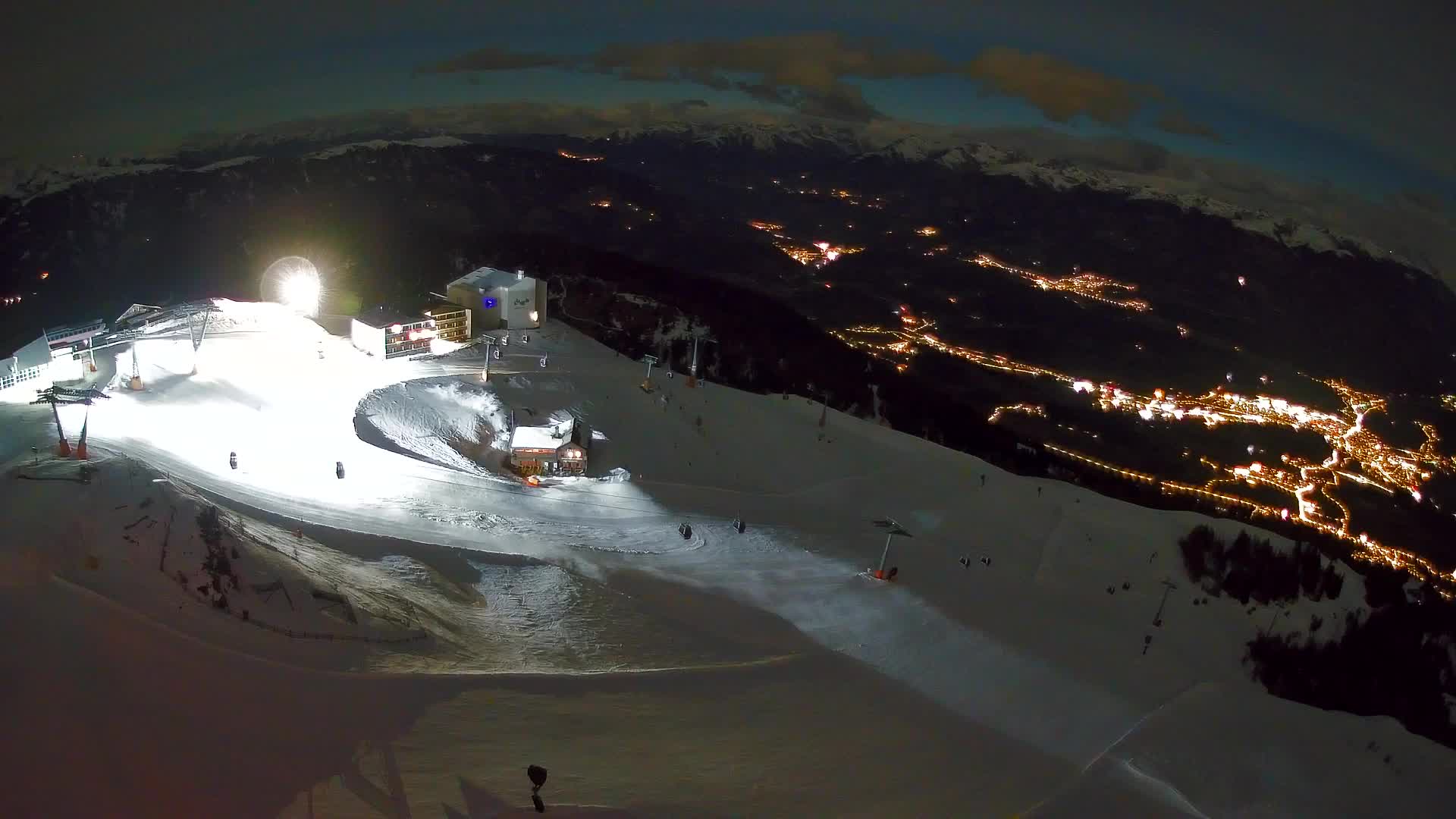Kronplatz peak Ski resort | view to Bruneck