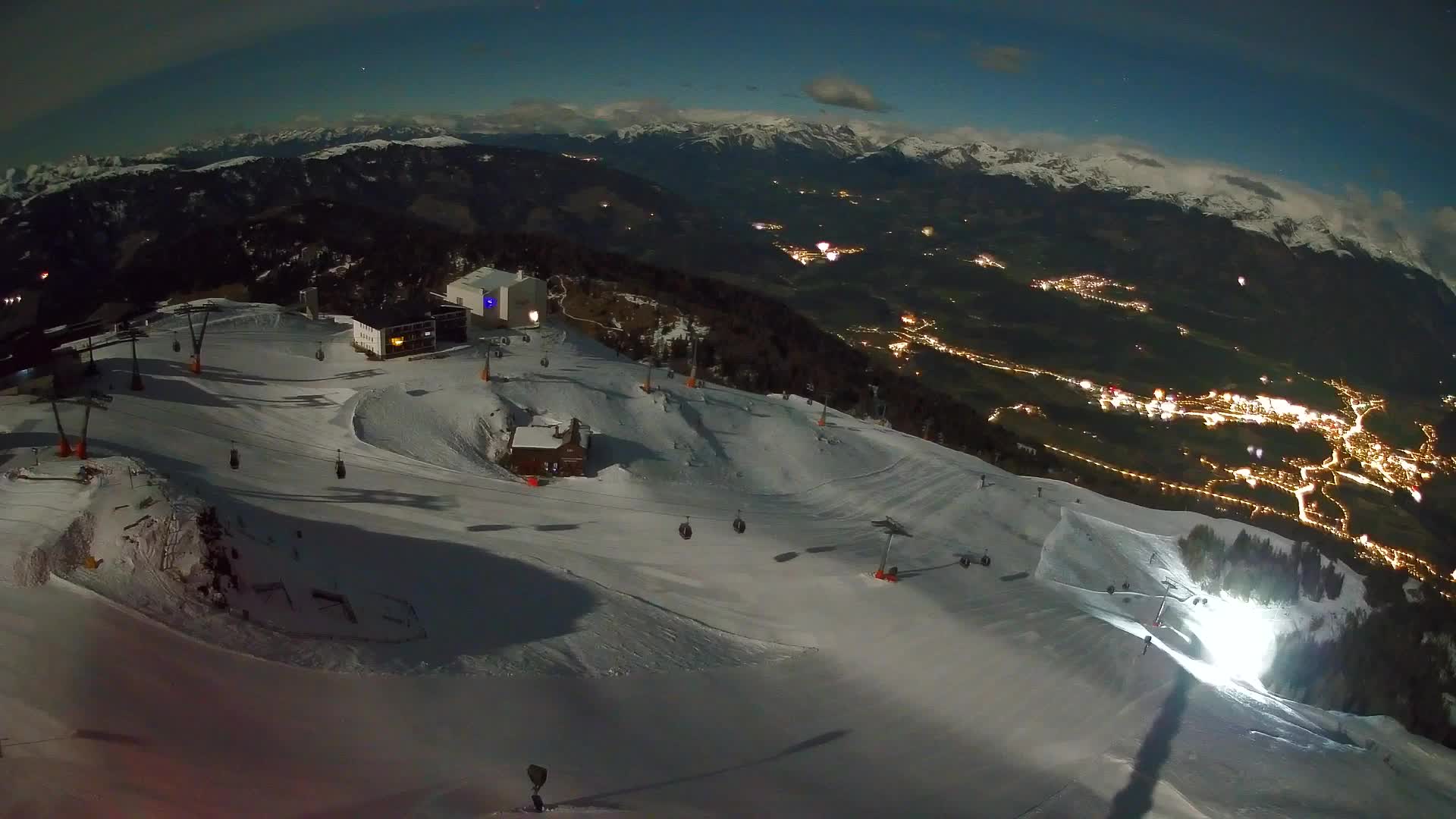 Smučišče Kronplatz – vrh | pogled na Bruneck