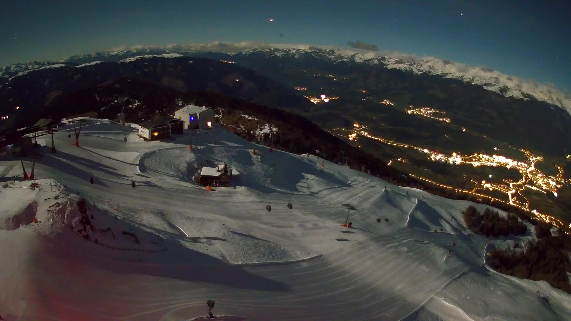 Kronplatz peak Ski resort | view to Bruneck