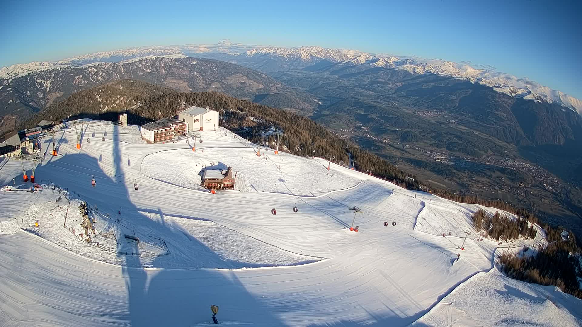Station de ski Kronplatz sommet | vue sur Brunico