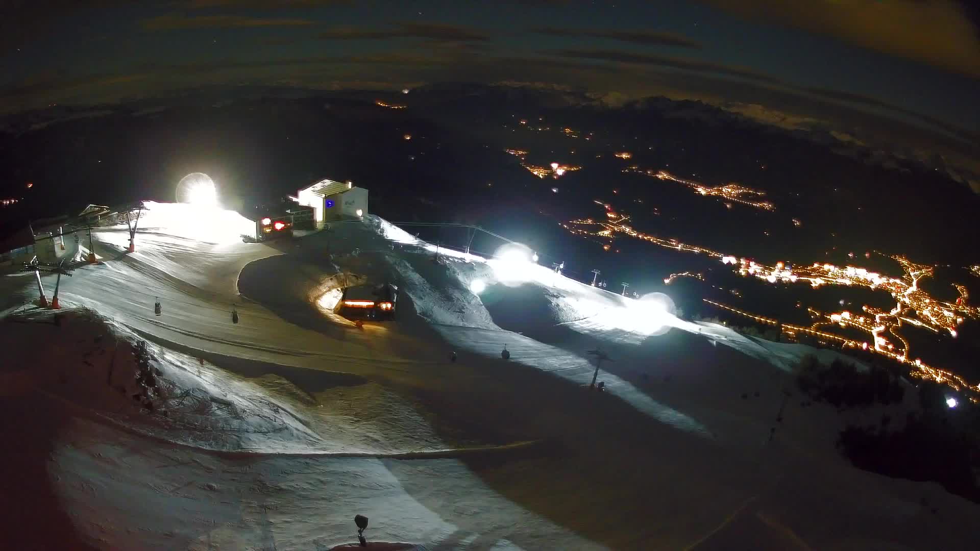 Kronplatz peak Ski resort | view to Bruneck