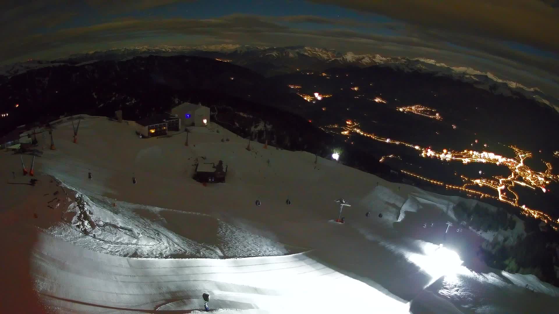 Station de ski Kronplatz sommet | vue sur Brunico