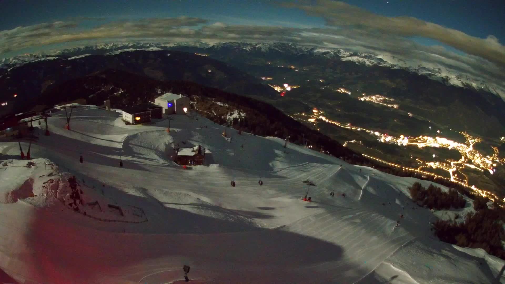 Kronplatz peak Ski resort | view to Bruneck