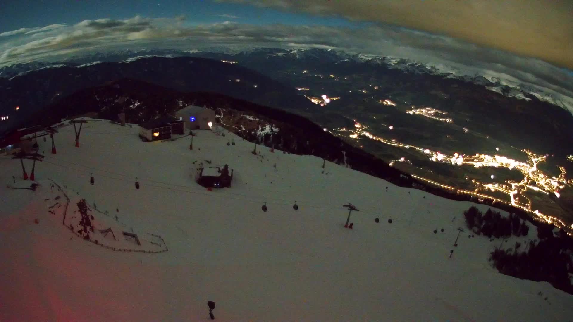 Kronplatz peak Ski resort | view to Bruneck