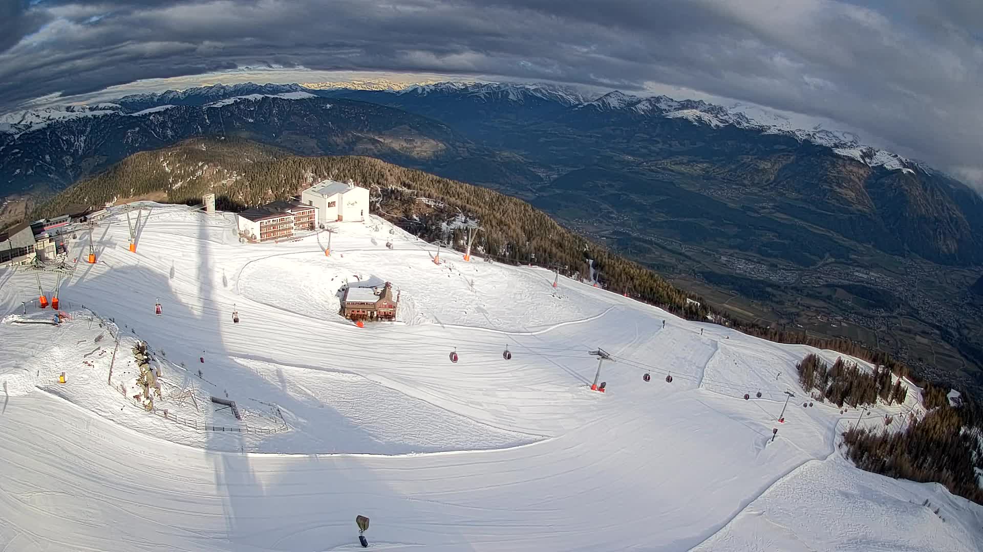 Skijalište Kronplatz – vrh | pogled na Bruneck
