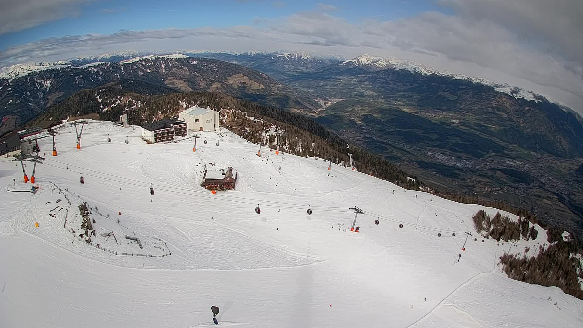Kronplatz peak Ski resort | view to Bruneck
