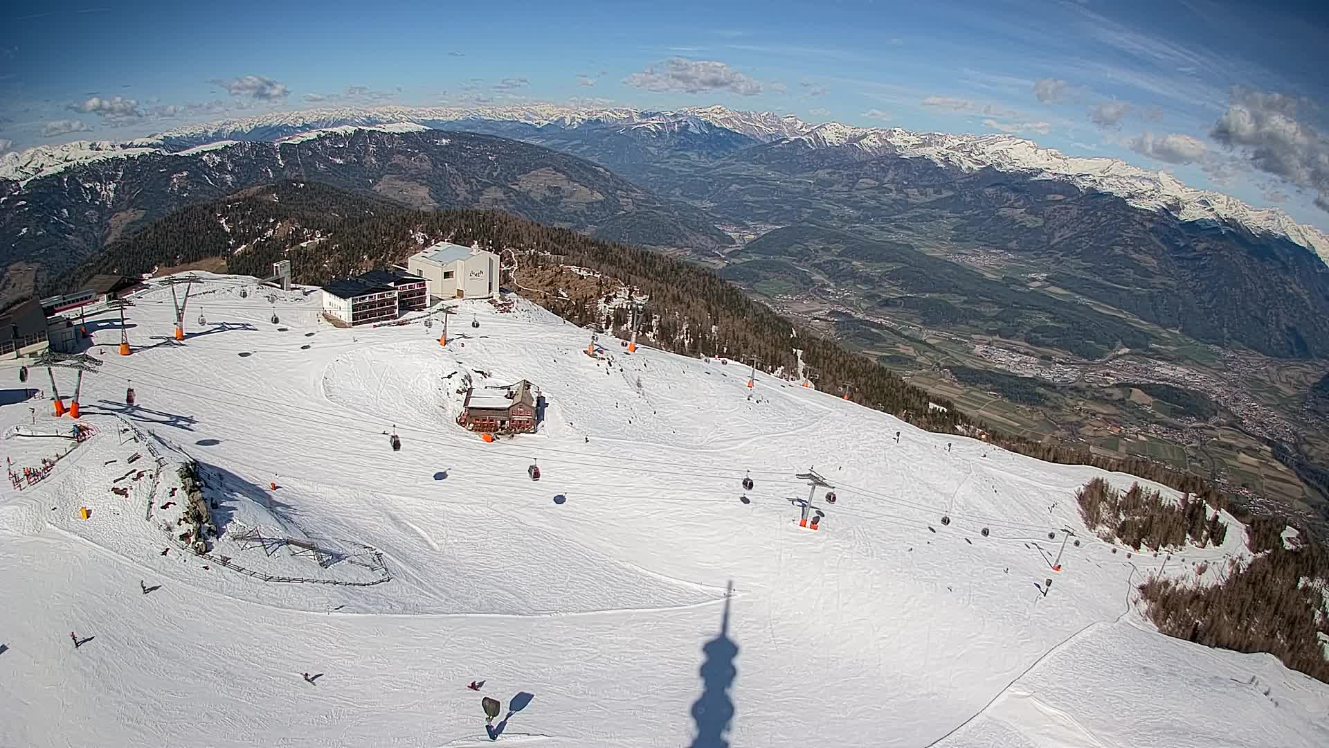 Skigebiet Kronplatz Gipfel | Blick auf Bruneck