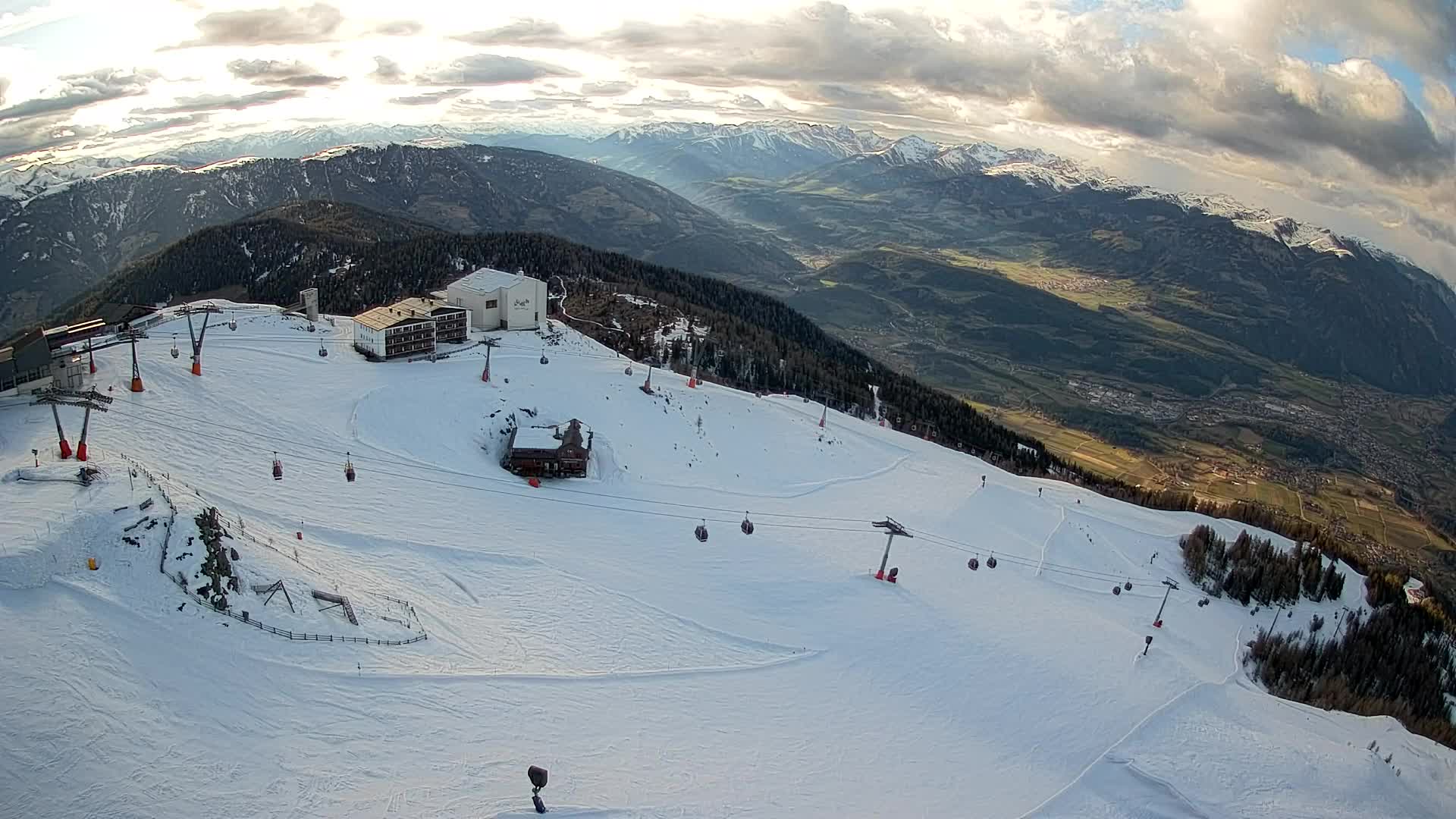 Skijalište Kronplatz – vrh | pogled na Bruneck