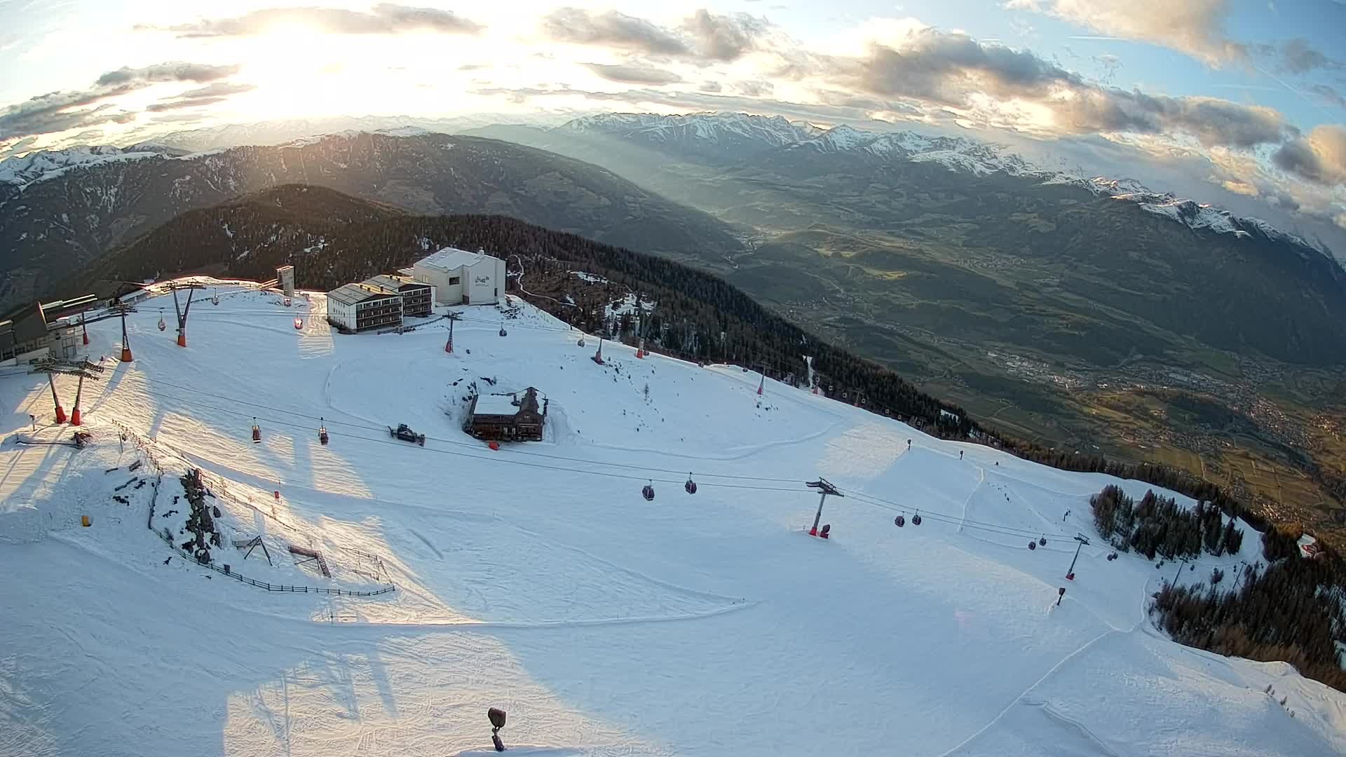 Smučišče Kronplatz – vrh | pogled na Bruneck