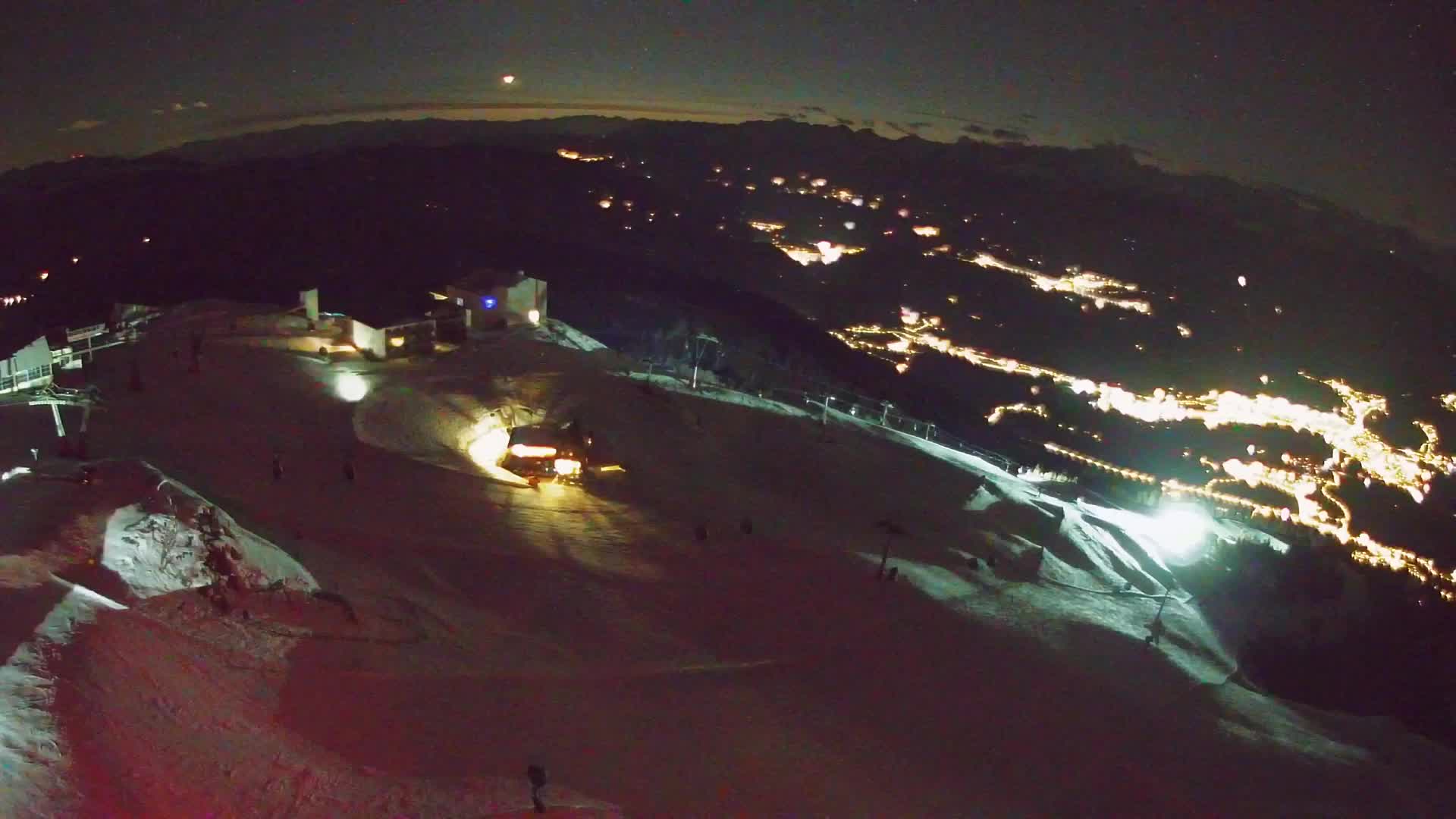 Stazione sciistica di Plan de Corones | vista su Brunico