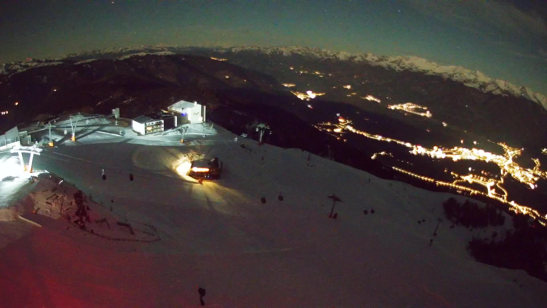 Stazione sciistica di Plan de Corones | vista su Brunico