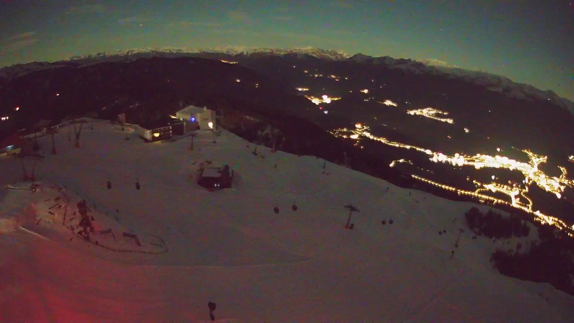 Skigebiet Kronplatz Gipfel | Blick auf Bruneck