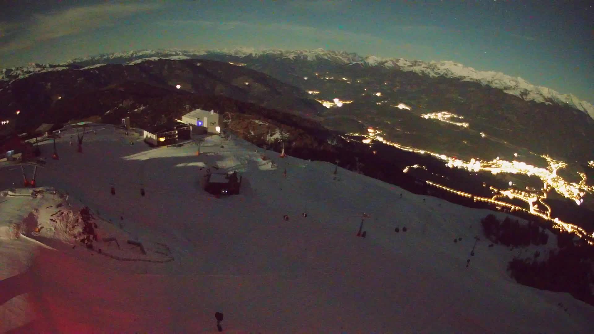 Stazione sciistica di Plan de Corones | vista su Brunico