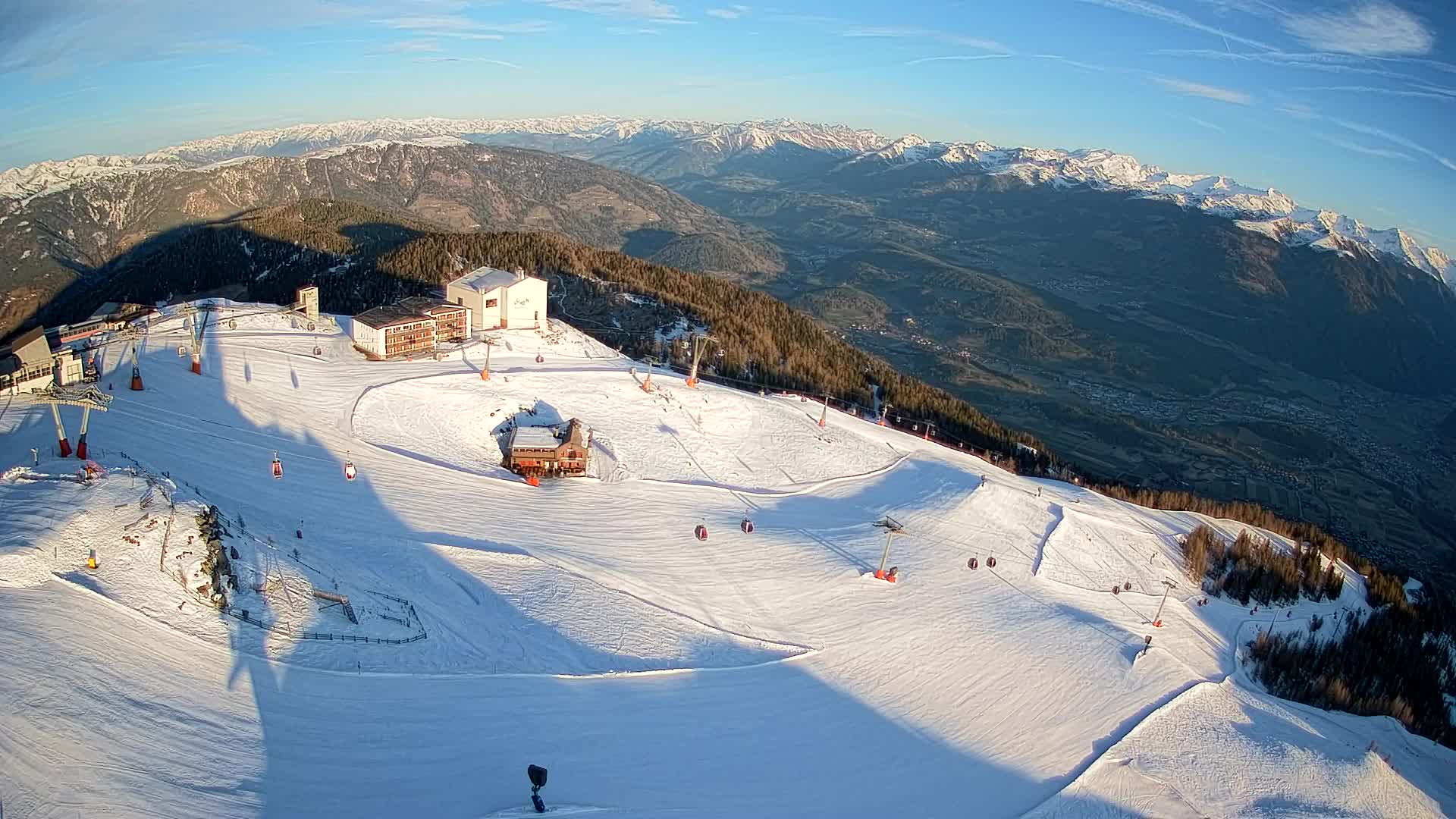 Smučišče Kronplatz – vrh | pogled na Bruneck